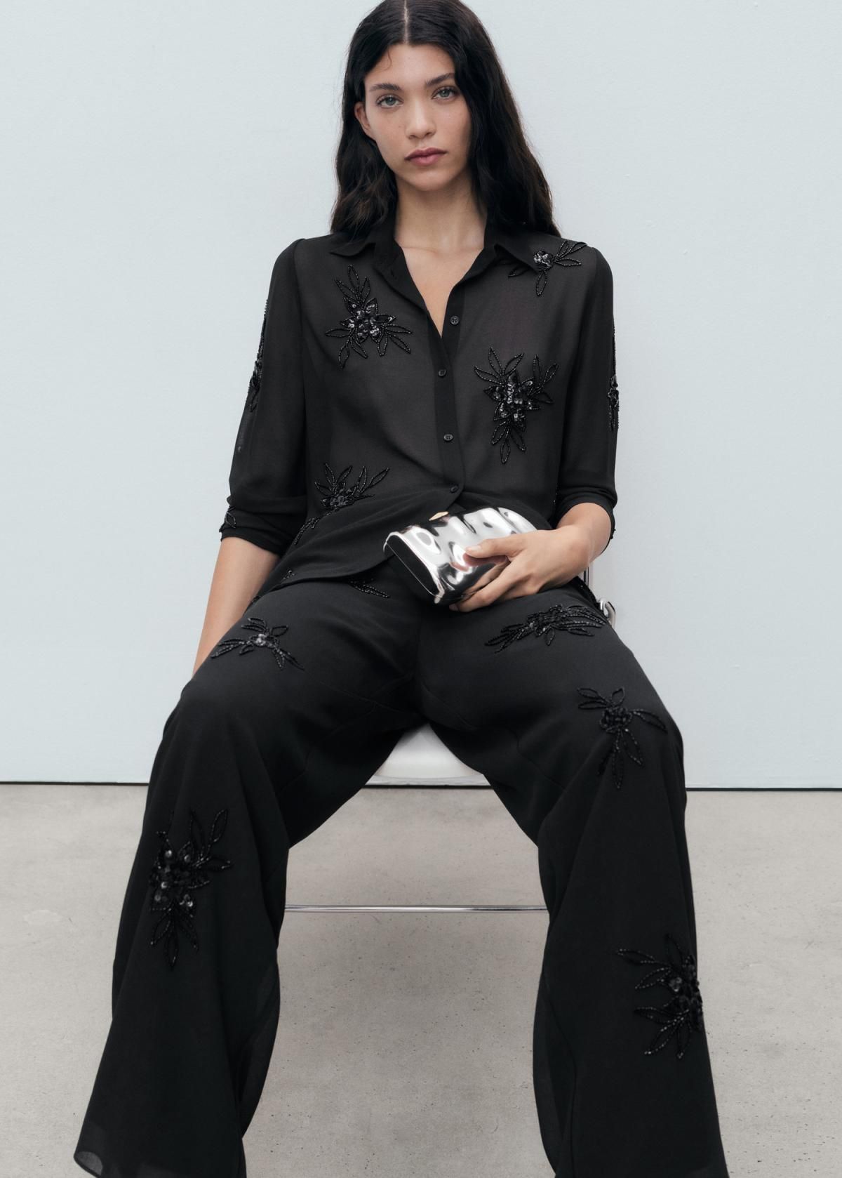 망고 럭셔리 스트레이트핏 비즈 자수 슬랙스 팬츠 17071122 NEGRO - 상세 이미지 4