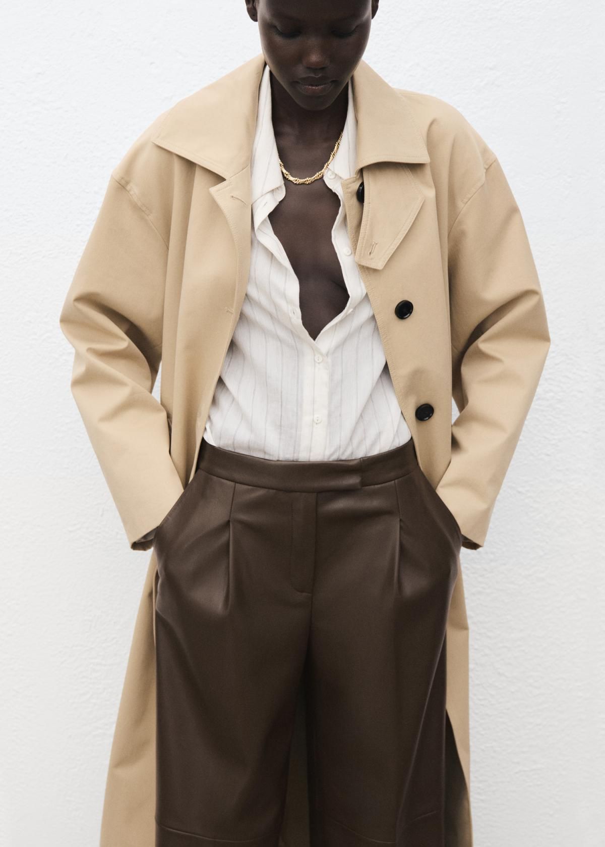 망고 에코 레더 와이드 팬츠 17085976 KHAKI - 상세 이미지 4