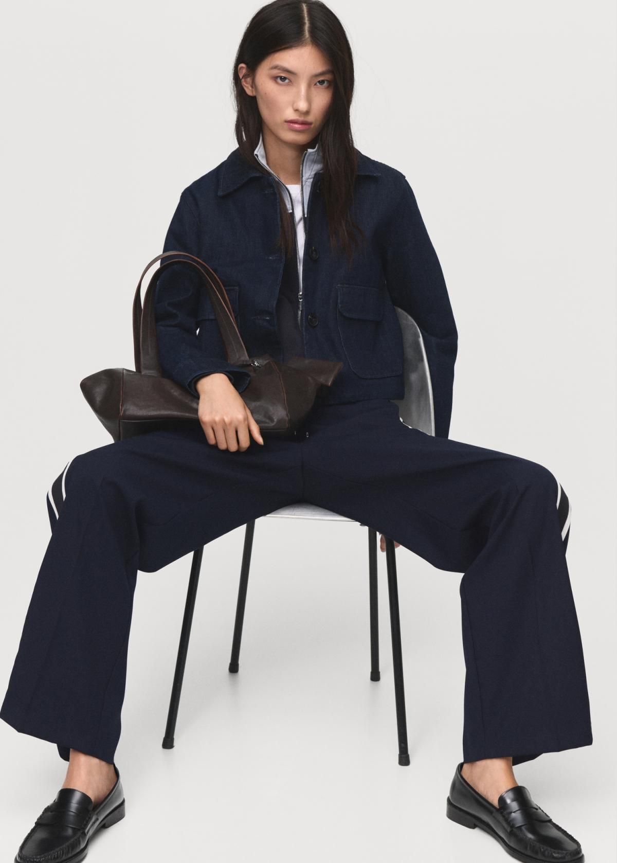 망고 테크니컬 스트레이트핏 사이드 라인 와이드 팬츠 17076737 AZUL MARINO - 상세 이미지 4