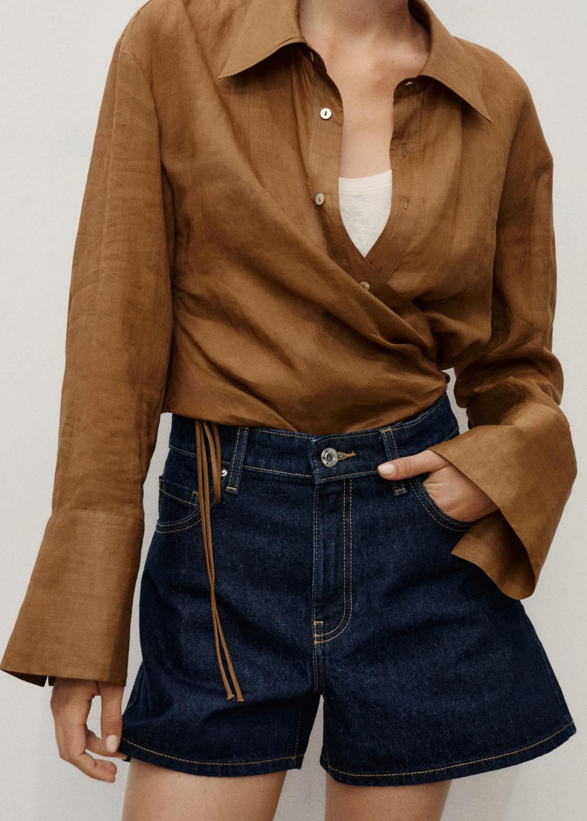 망고 하이웨이스트 데님 스트레이트 핏 쇼츠 17051188 AZUL - 상세 이미지 5