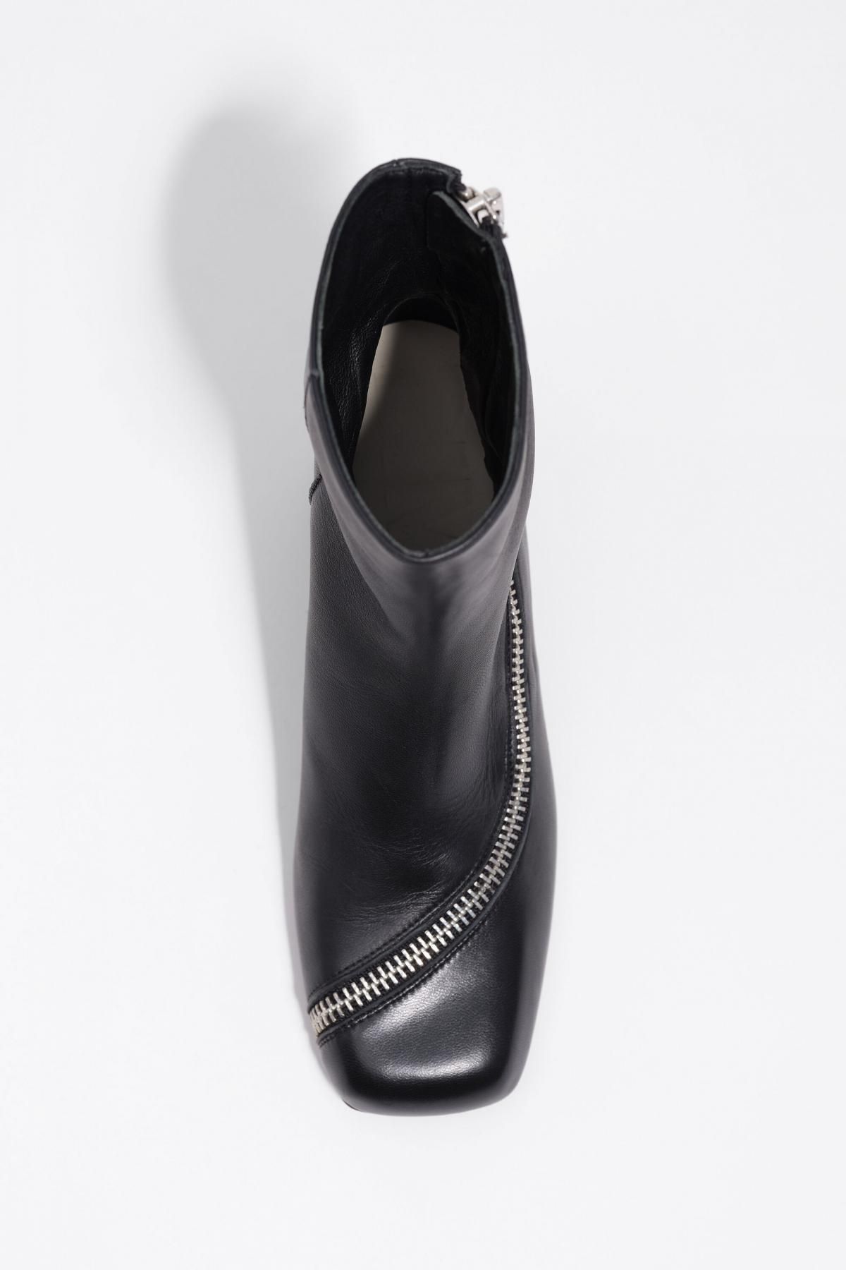 빔바이롤라 프리미엄 레더 지퍼 블랙 앵클부츠 252BZ0630.10000 BLACK - 상세 이미지 4