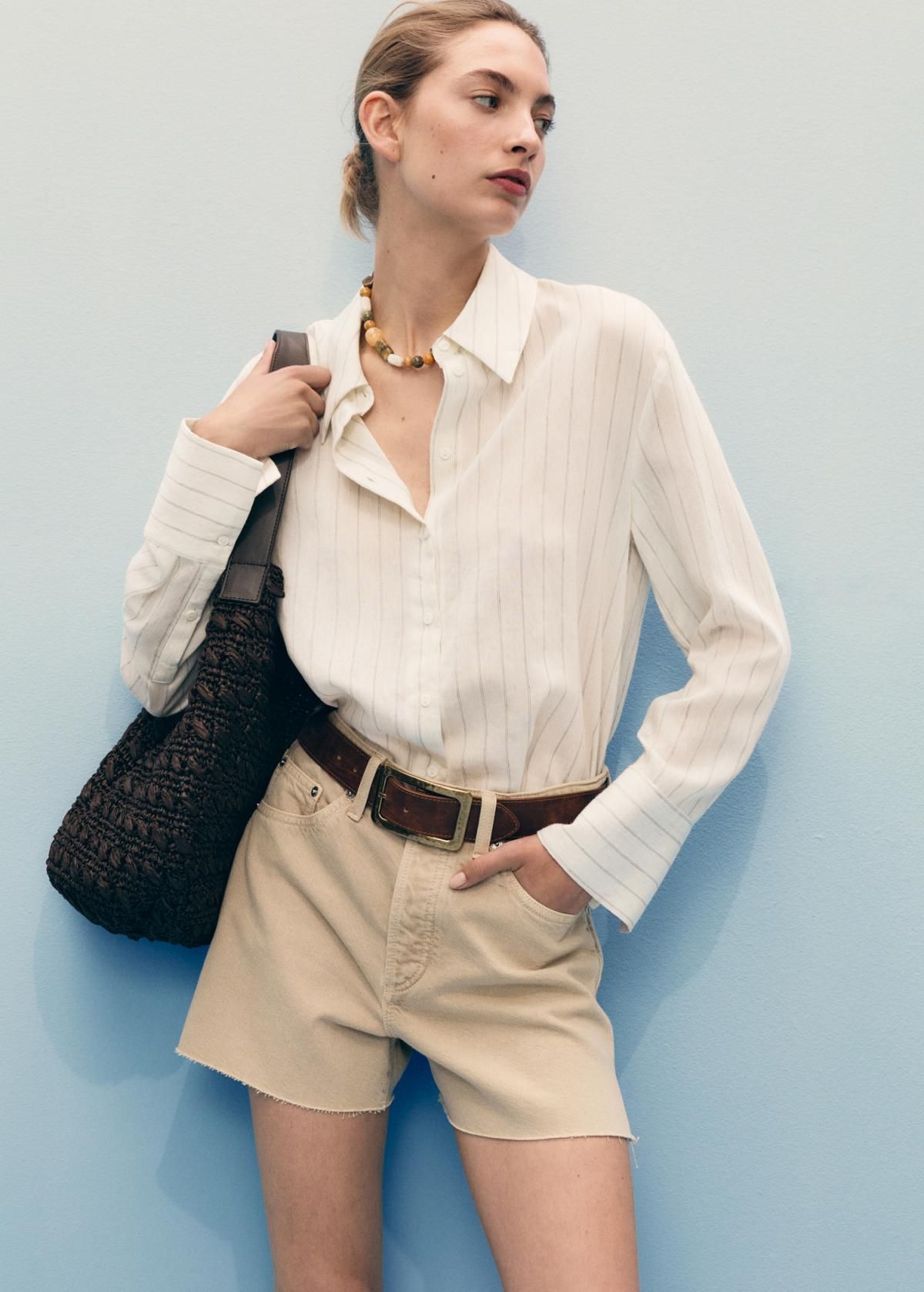 망고 트렌디 베이지 데님 숏팬츠 17061181 ARENA - 상세 이미지 2