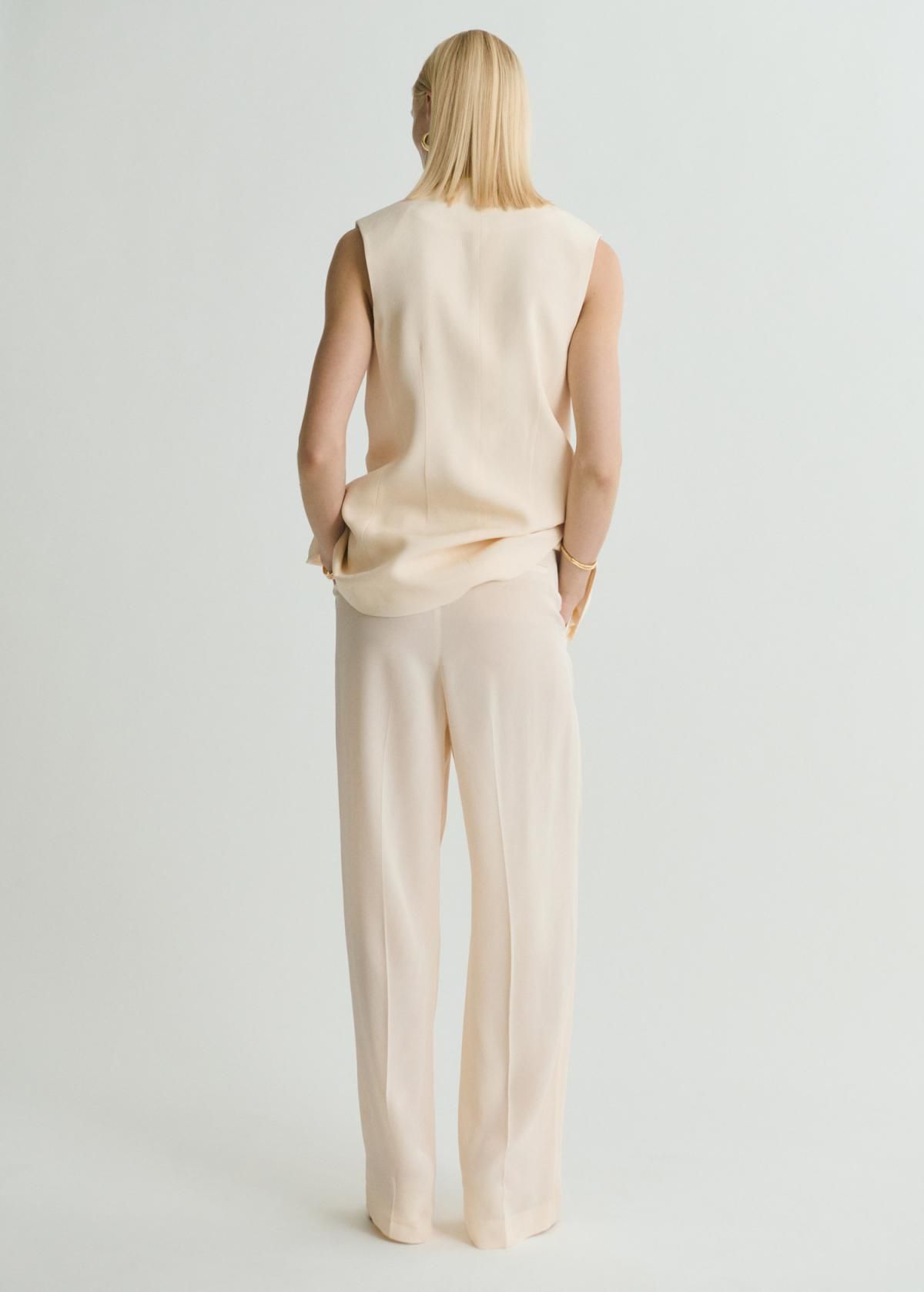 망고 플루이드 하이웨이스트 테일러드 슬랙스 팬츠 17021268 VAINILLA - 상세 이미지 3