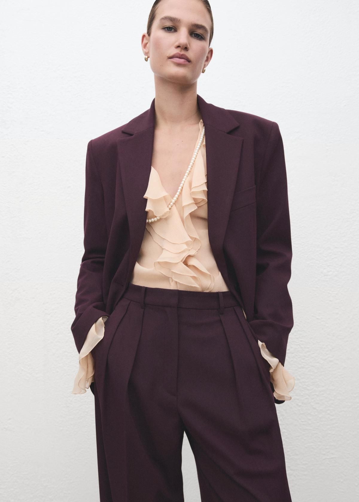 망고 테일러드 핀턱 미드웨이스트 와이드 팬츠 17067895 GRANATE - 상세 이미지 4