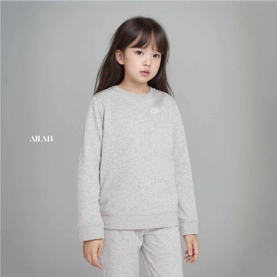 [국내매장판] 나이키 키즈 맨투맨 간절기 초등학생 주니어 긴팔 티셔츠 그레이, M(70) - 상품 이미지