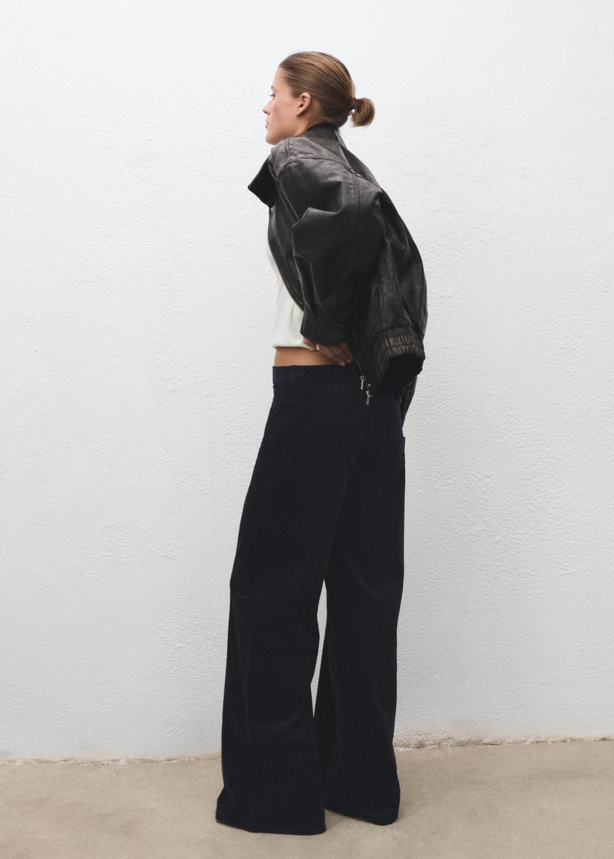 망고 코듀로이 하이웨이스트 와이드 팬츠 17069094 AZUL MARINO - 상세 이미지 3