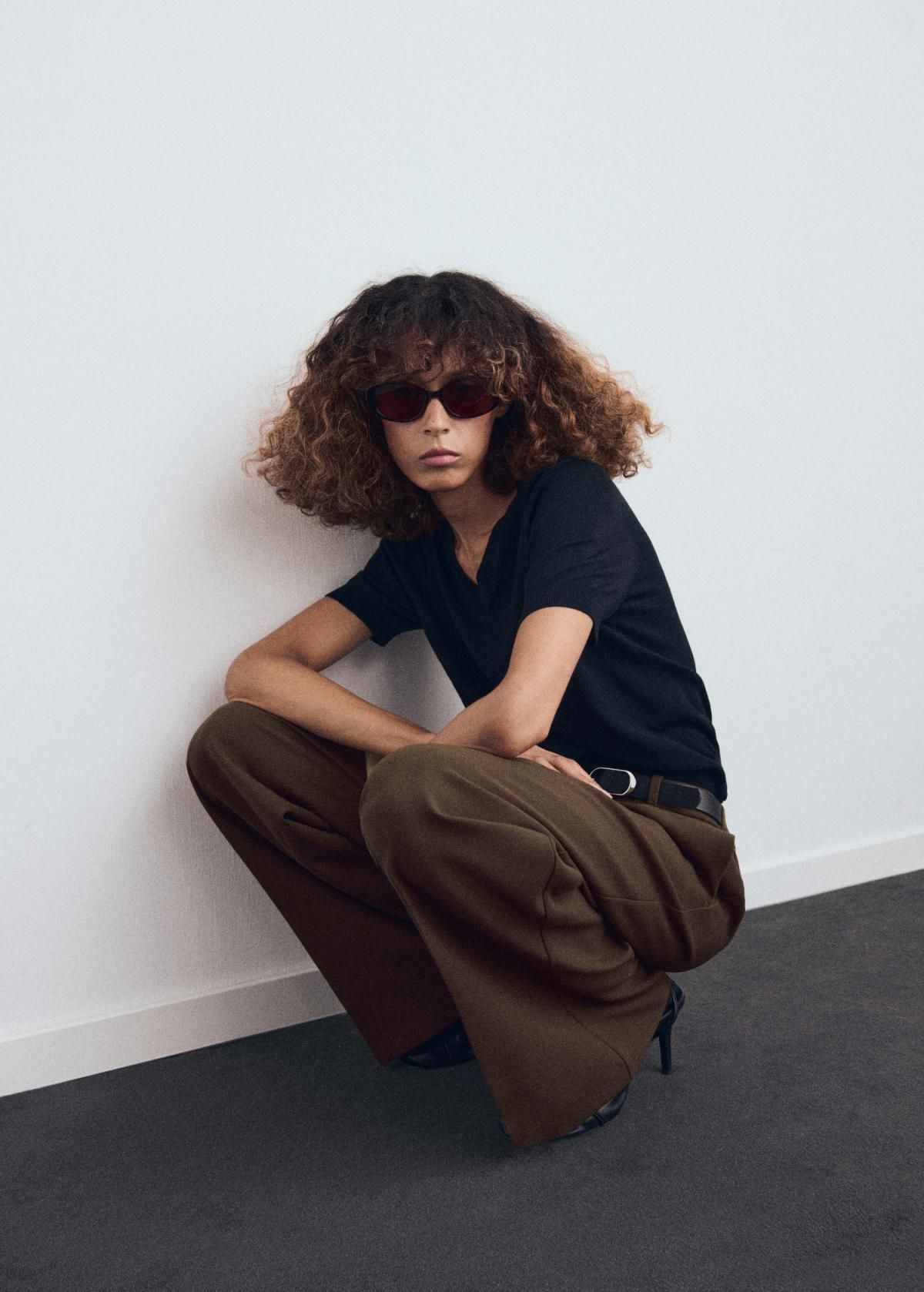 망고 와이드핏 벨트 콤비 슬랙스 팬츠 17086000 MARRON - 상세 이미지 4