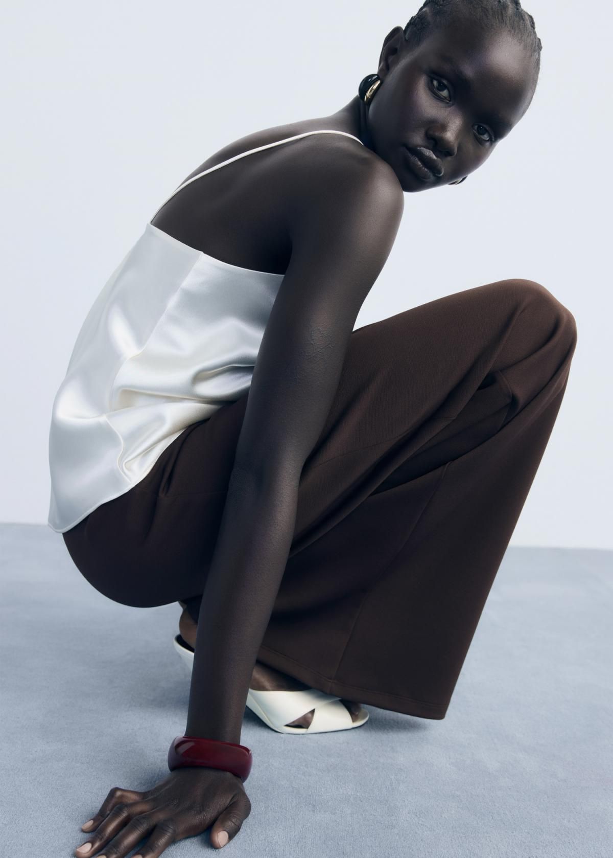 망고 스트레치 하이웨이스트 스트레이트 슬랙스 팬츠 17084445 MARRON - 상세 이미지 4