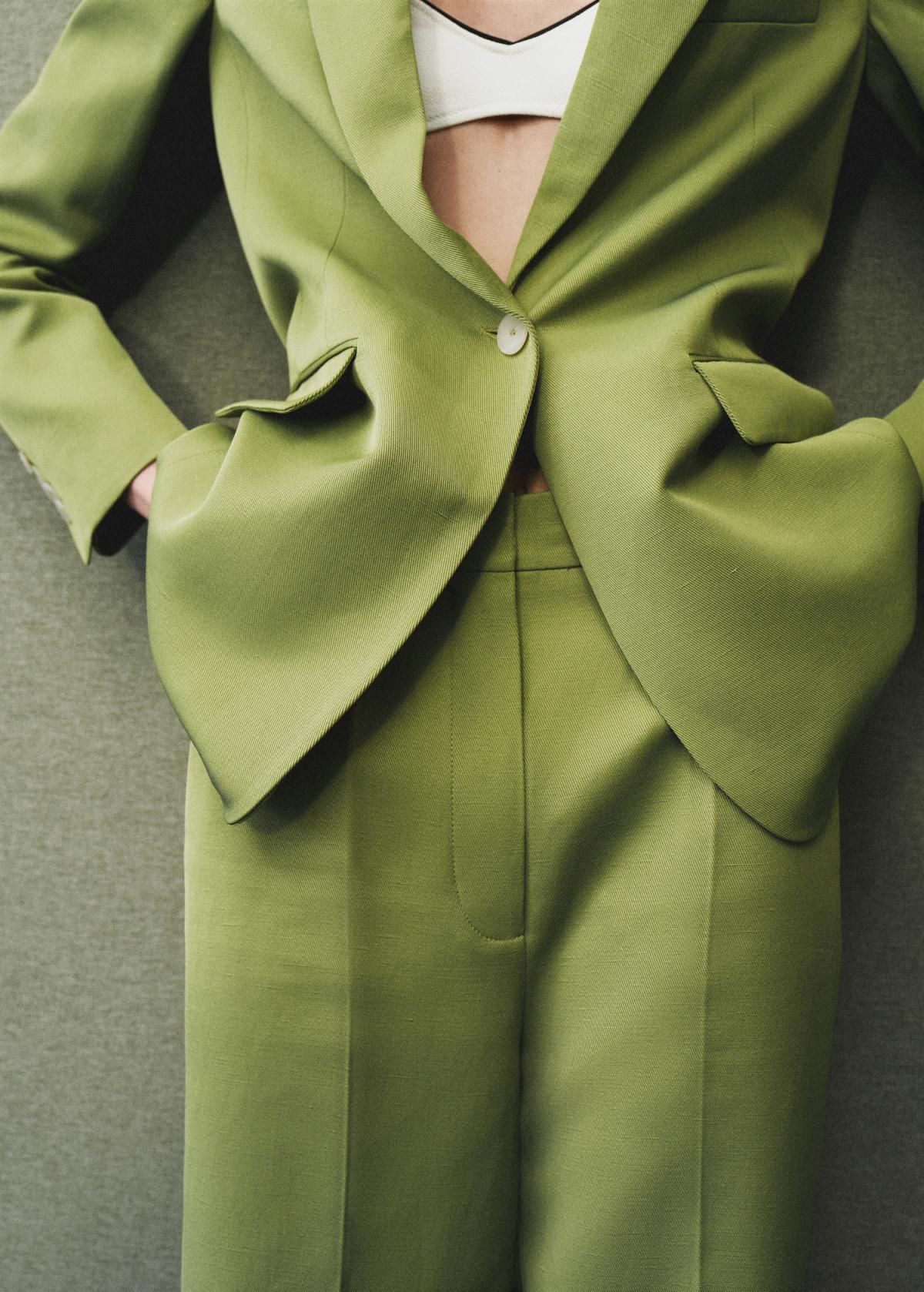 망고 라이트그린 하이웨이스트 린넨믹스 스트레이트 팬츠 17074790 VERDE - 상세 이미지 2