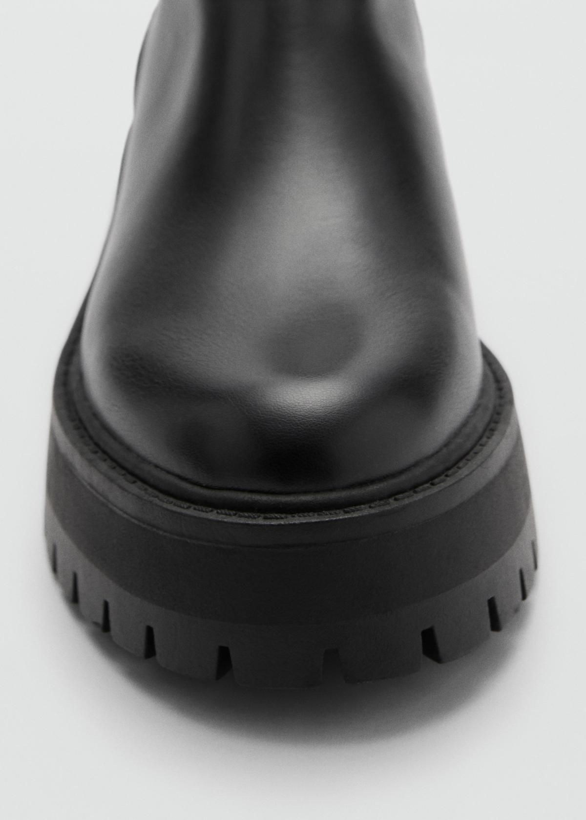 망고 버클 트랙솔 청키 앵클부츠 87090411 NEGRO - 상세 이미지 4