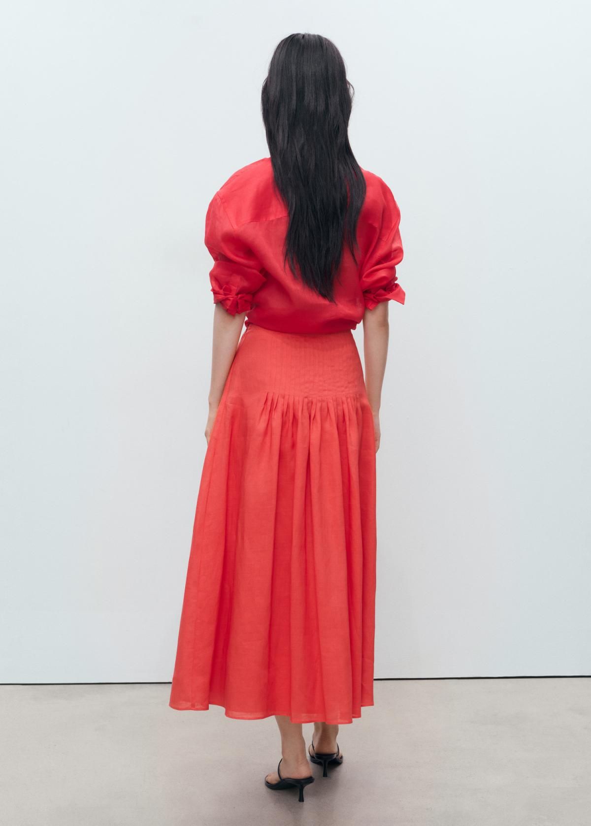망고 라미오 플레어 롱스커트 핀턱 디자인 87077187 ROJO - 상세 이미지 4