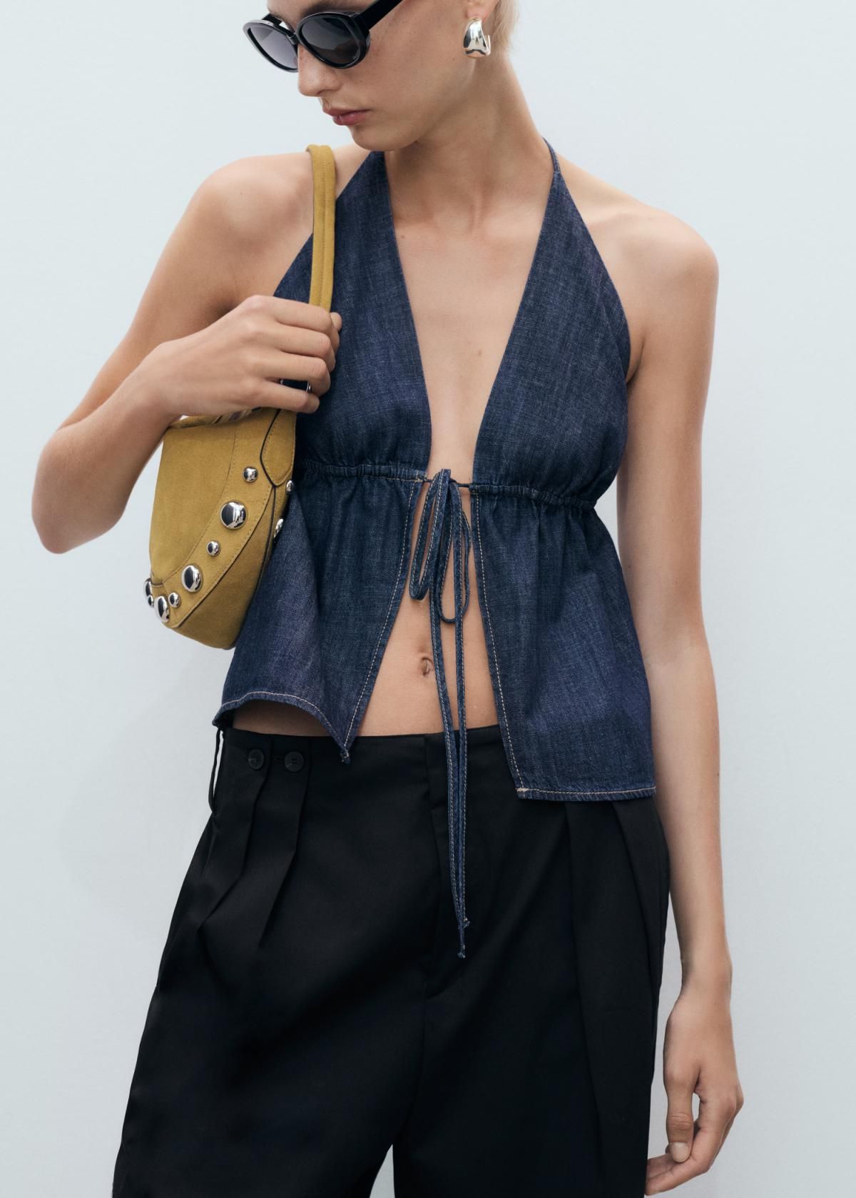 망고 코튼 스트레이트핏 버튼 디테일 롱 팬츠 17083331 NEGRO - 상세 이미지 5