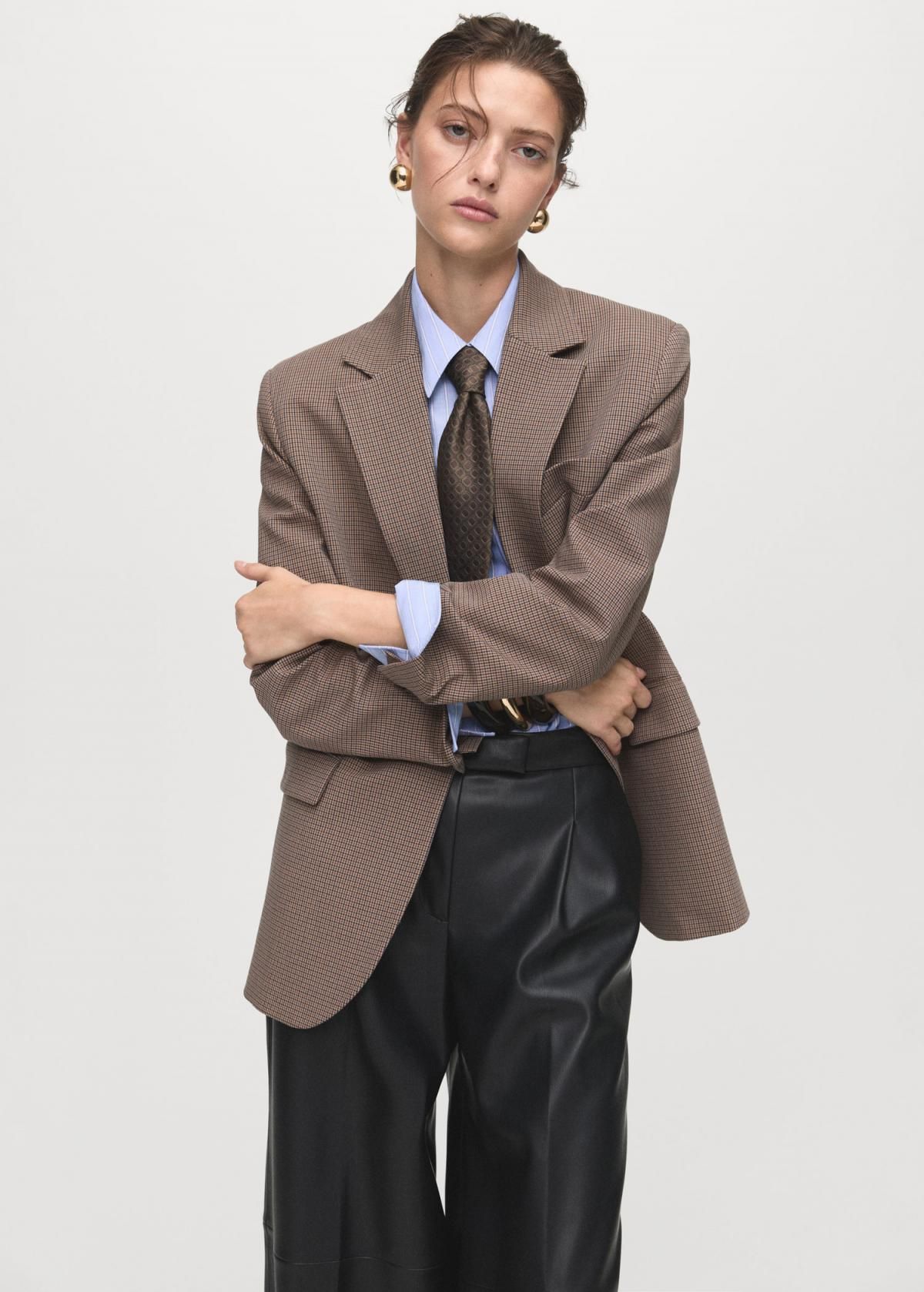 망고 페이크 레더 하이엔드 와이드 팬츠 17085976 NEGRO - 상세 이미지 2