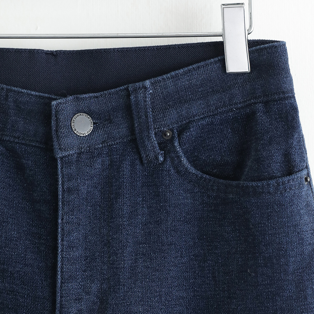 폴샌드 벨벳촉감 기모 코듀로이 히든밴딩 세미 부츠컷 팬츠 - 상세 이미지 3