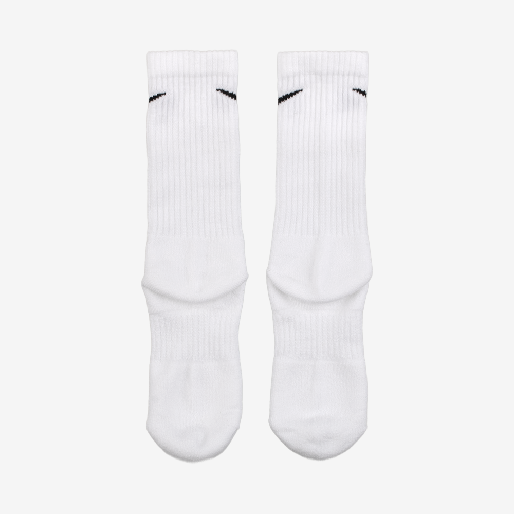 나이키 에브리데이 스우시 장목 양말 3팩 SX7664-100