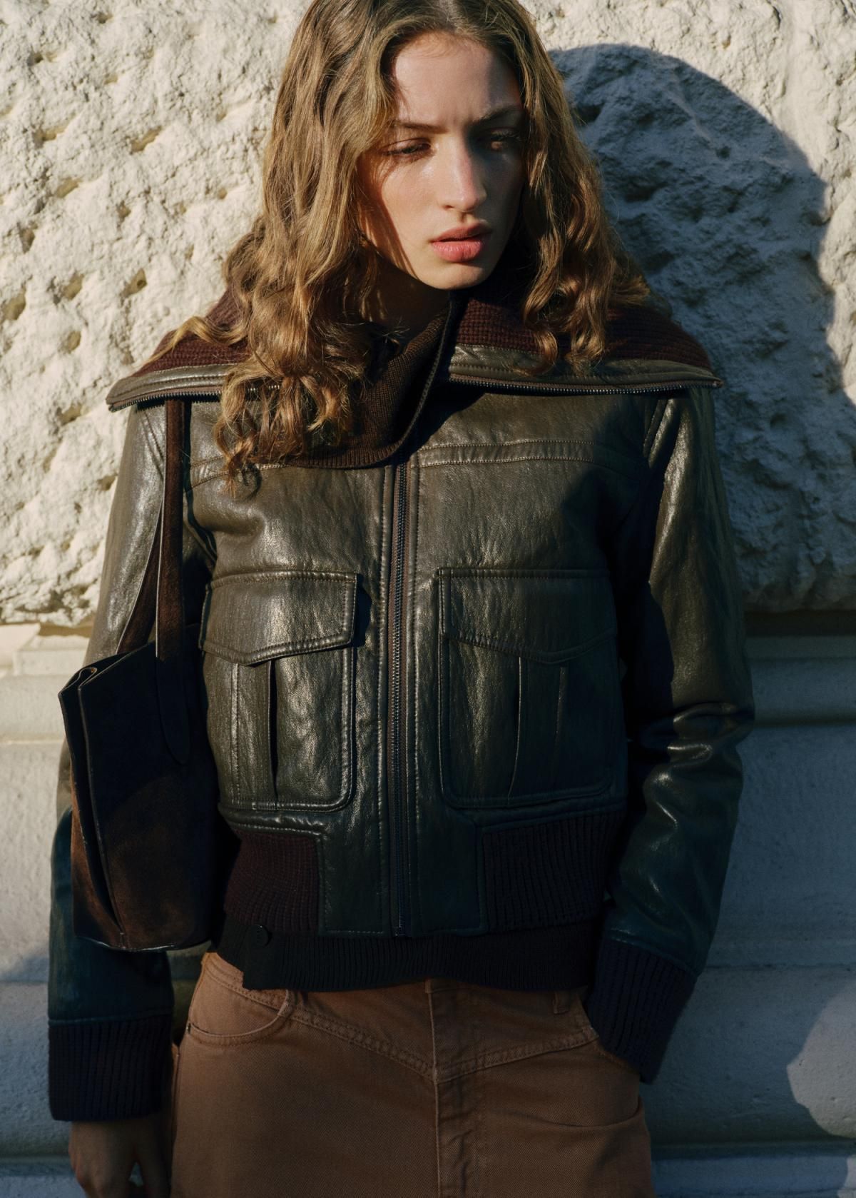 망고 트렌디 와이드핏 루즈 미드웨이스트 데님 팬츠 17025828 CARAMELO - 상세 이미지 5