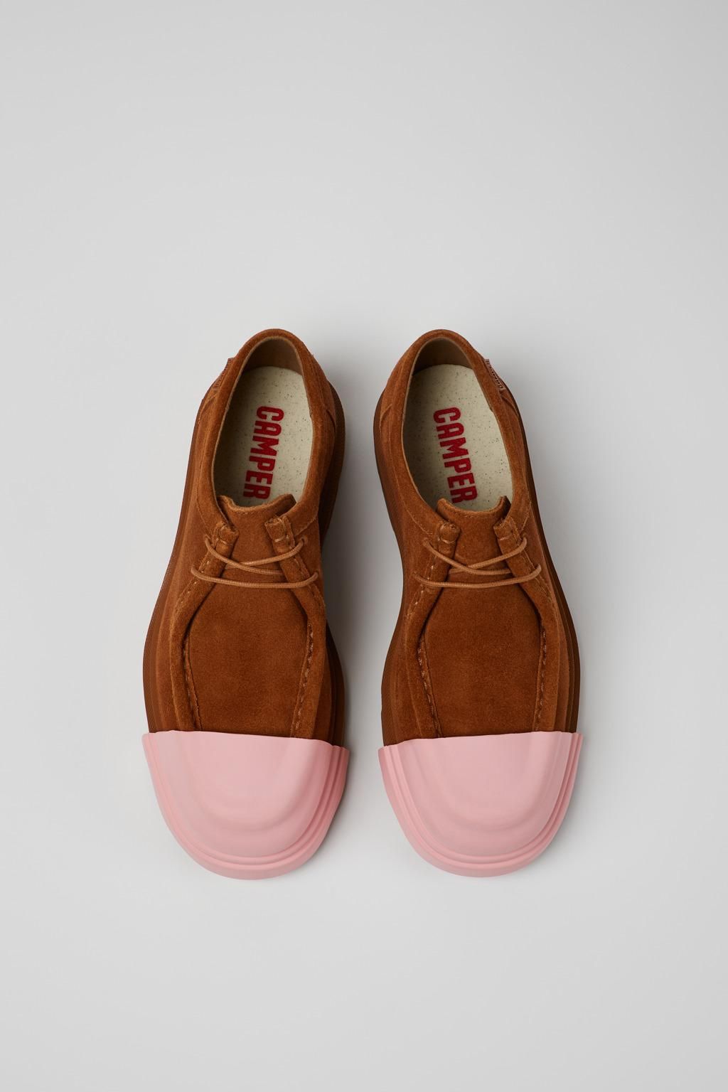 캠퍼 친환경 브라운 누벅 로우테크니컬 클래식 슈즈 K201469-021 BROWN - 상세 이미지 4