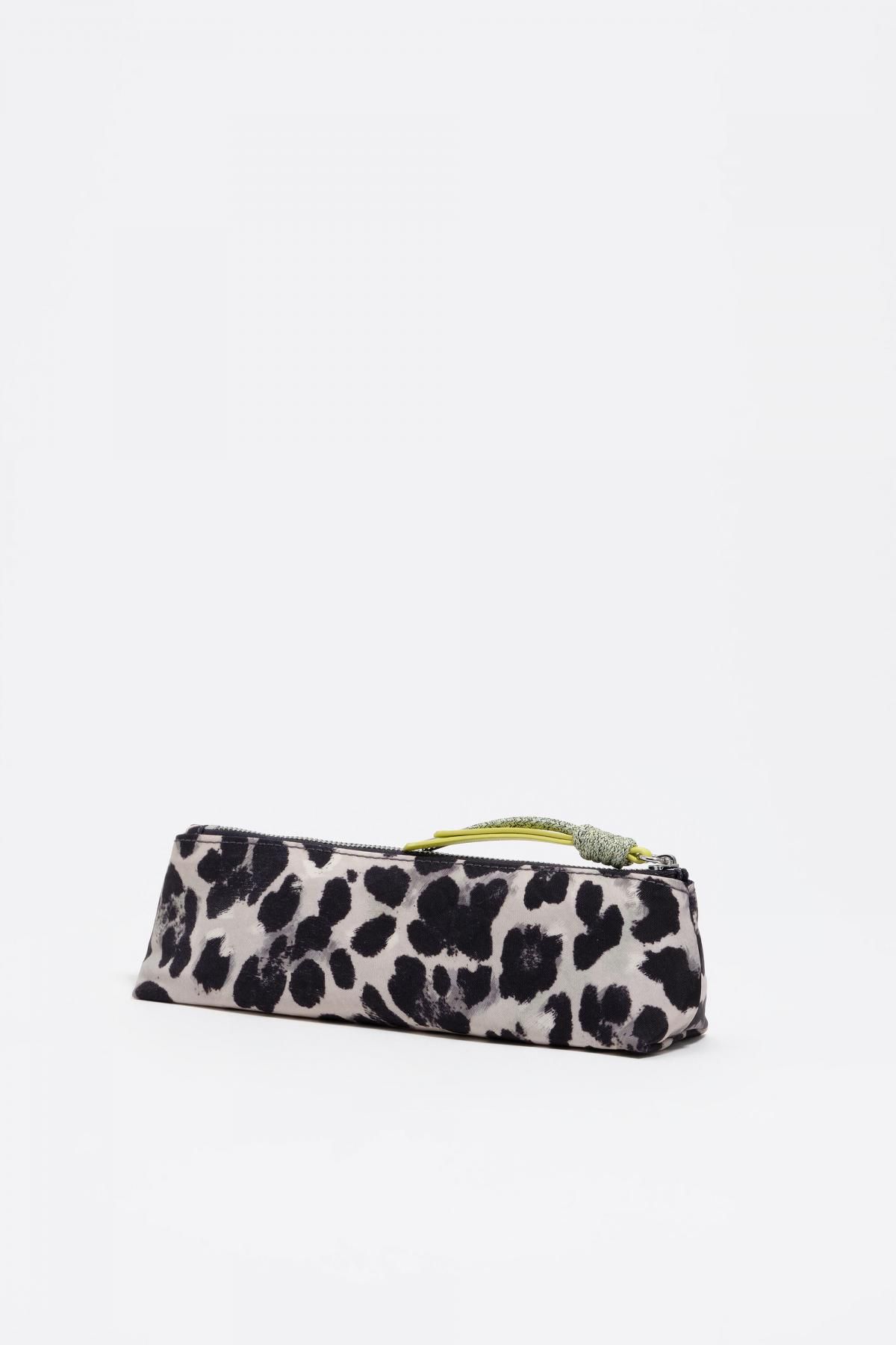 빔바이롤라 레오파드 프린트 나일론 코스메틱 파우치 252BBK449.11342 LEOPARD GREY - 상세 이미지 4