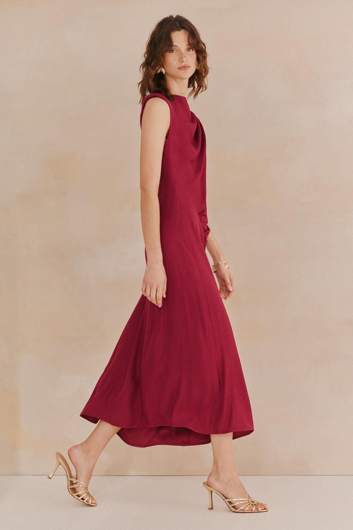 호스 인트로피아 드레이프 미디 원피스 소프트 자카드 웨이스트 Laura 8229108 GRANATE - 상품 이미지