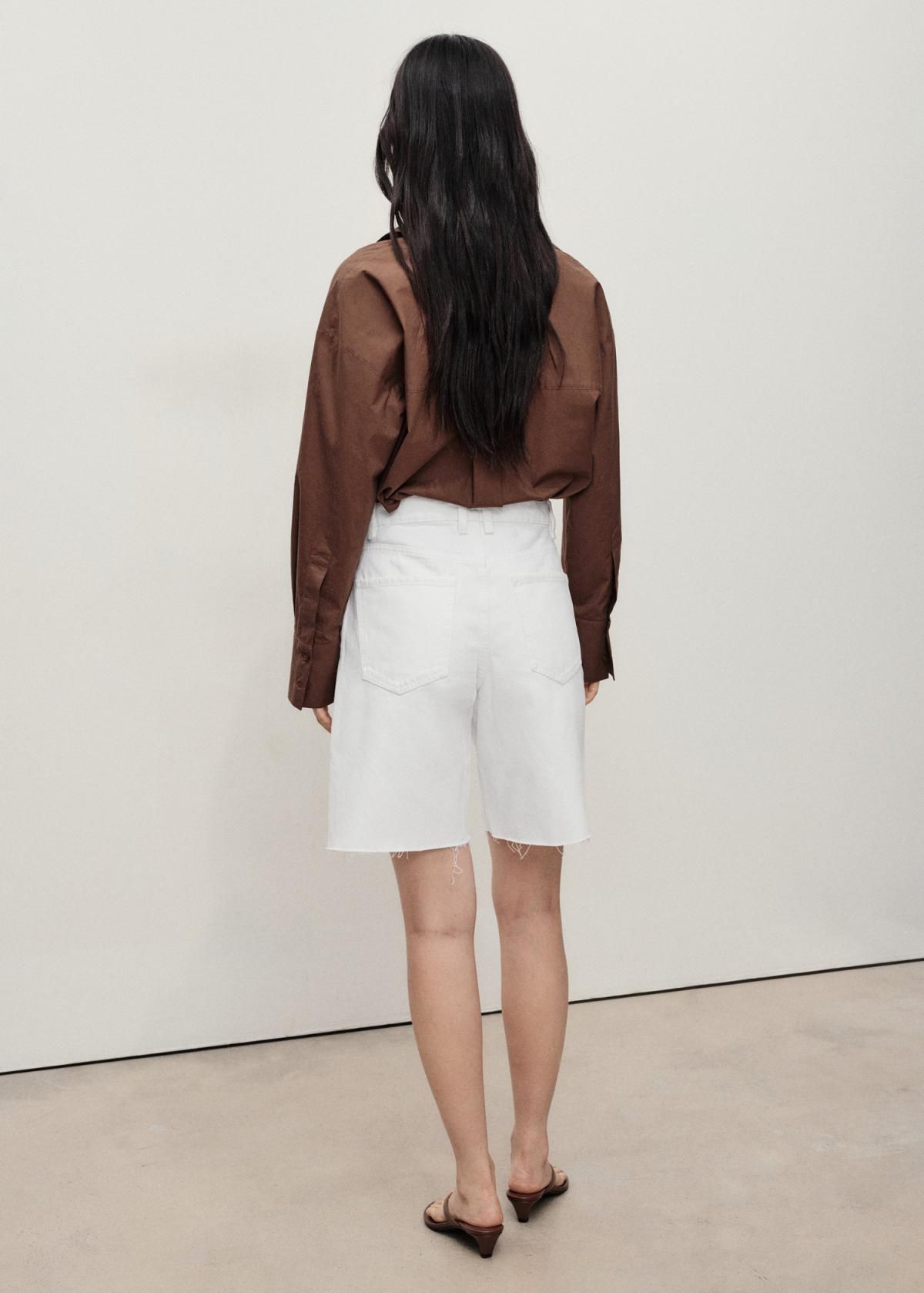 망고 화이트 데님 컷오프 미디 반바지 17091178 BLANCO - 상세 이미지 4