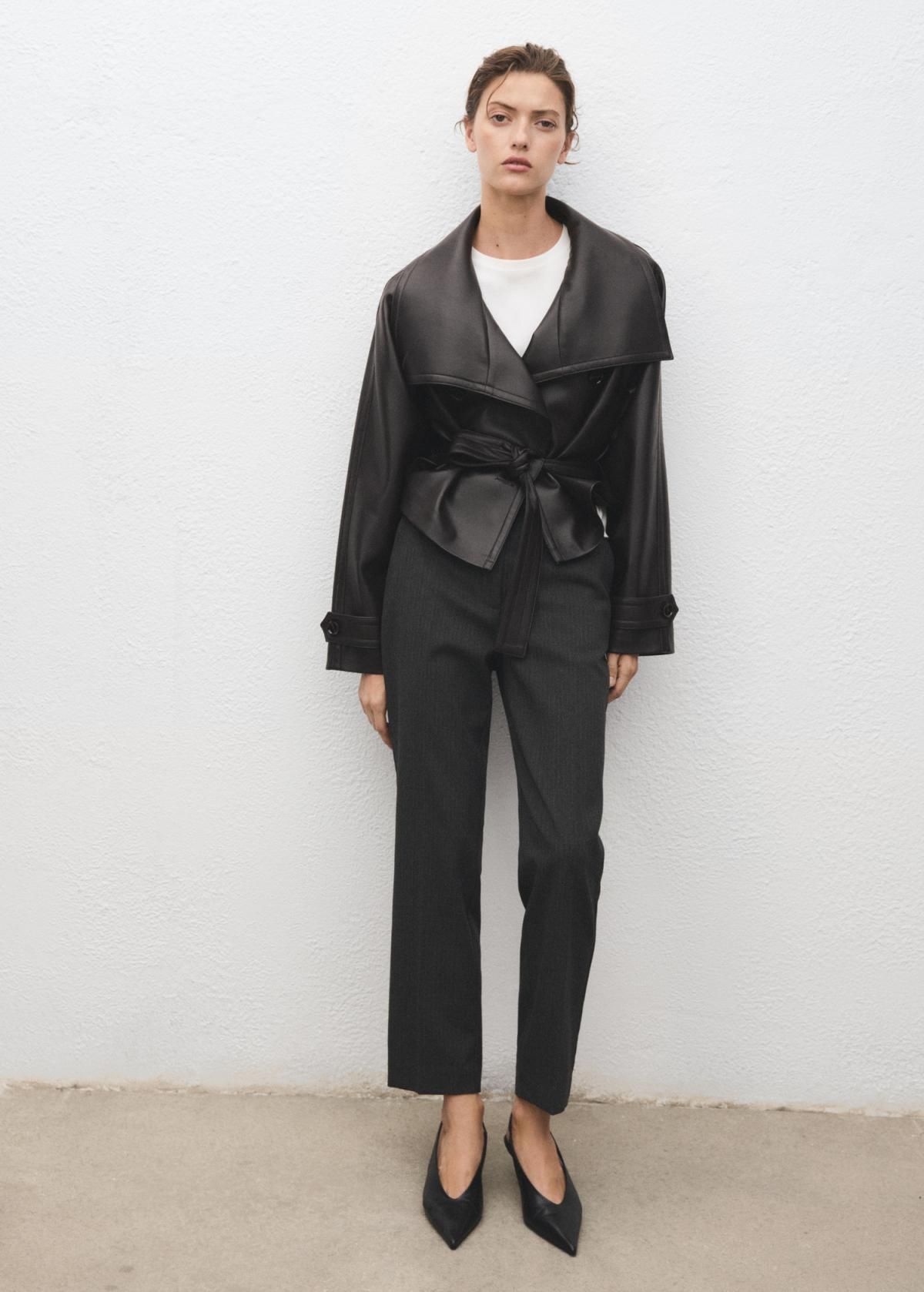 망고 테크니컬 슬림핏 크롭 스트라이프 팬츠 17065799 GRIS - 상세 이미지 2