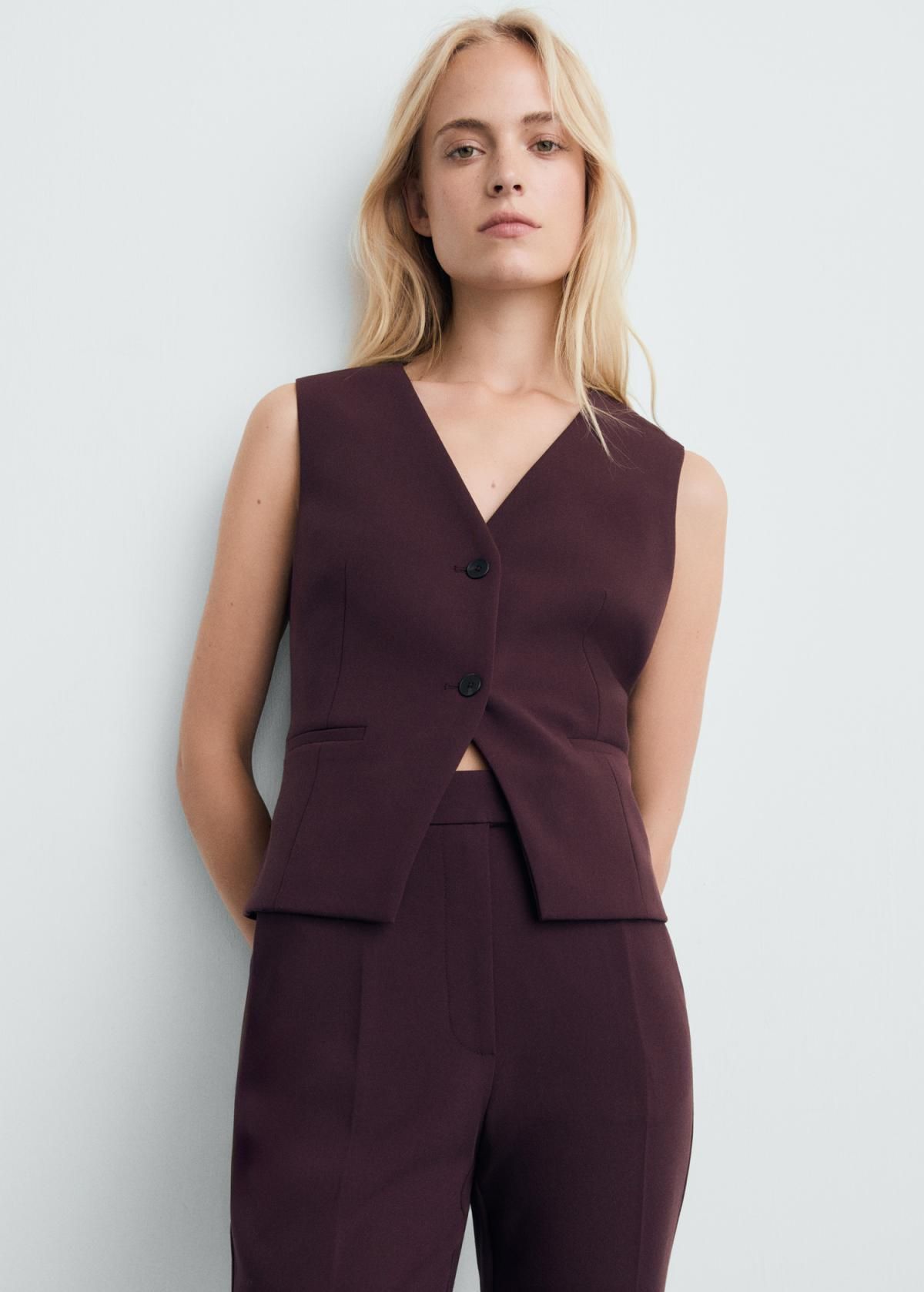 망고 미드라이즈 테일러드 플레어 부츠컷 팬츠 17006734 CIRUELA - 상세 이미지 4