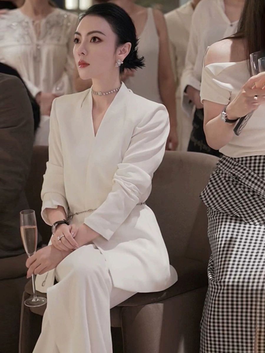 세미정장 여자 웨딩수트 본식 면접복장 커리어우먼 블레이저 반팔자켓 수트 웨딩슈트 화이트 블레이저와 와이드 팬츠 S - 상세 이미지 2
