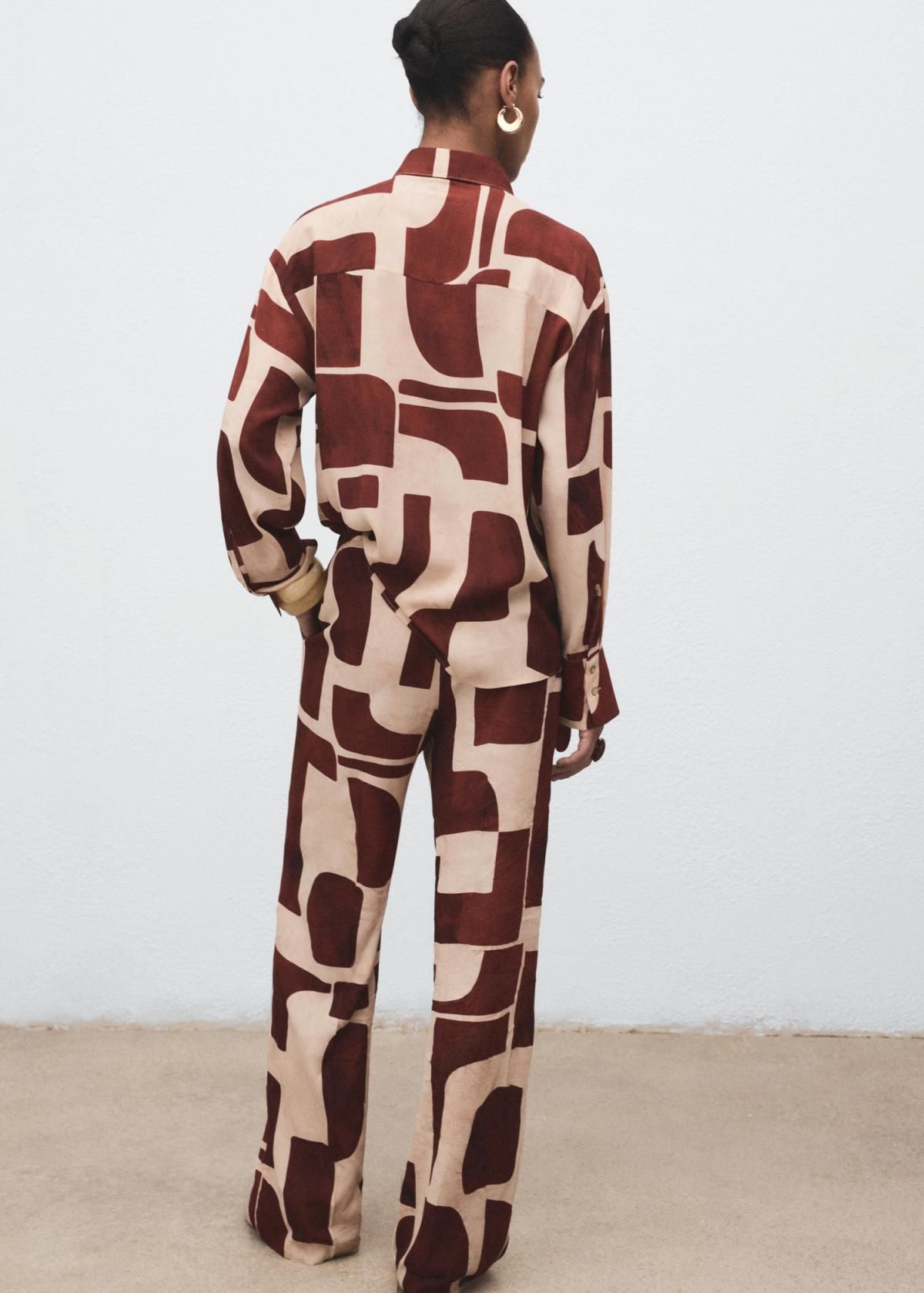 망고 지오메트릭 프린트 플루이드 와이드 팬츠 17064144 CRUDO - 상세 이미지 3