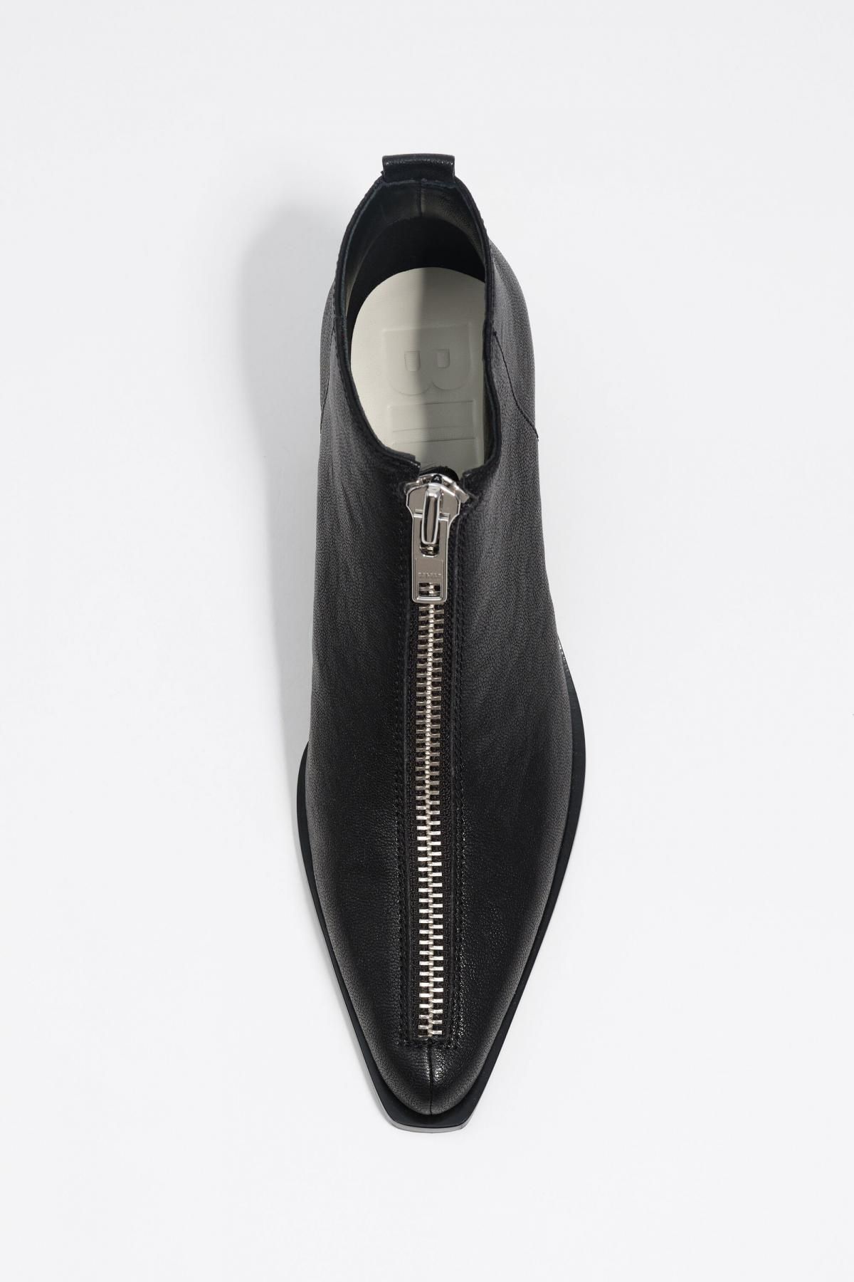 빔바이롤라 웨스턴 블랙 레더 포인티드토 지퍼 앵클부츠 252BZ0615.10000 BLACK - 상세 이미지 4