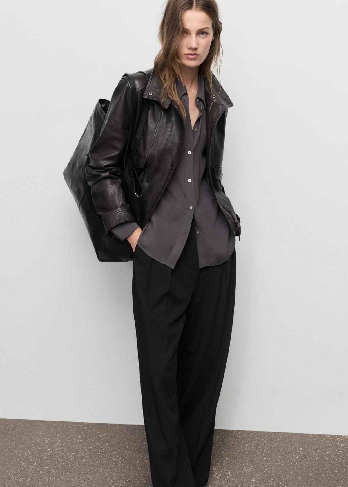 망고 테일러드 와이드 핀턱 미드라이즈 슬랙스 팬츠 17067895 NEGRO - 상세 이미지 4