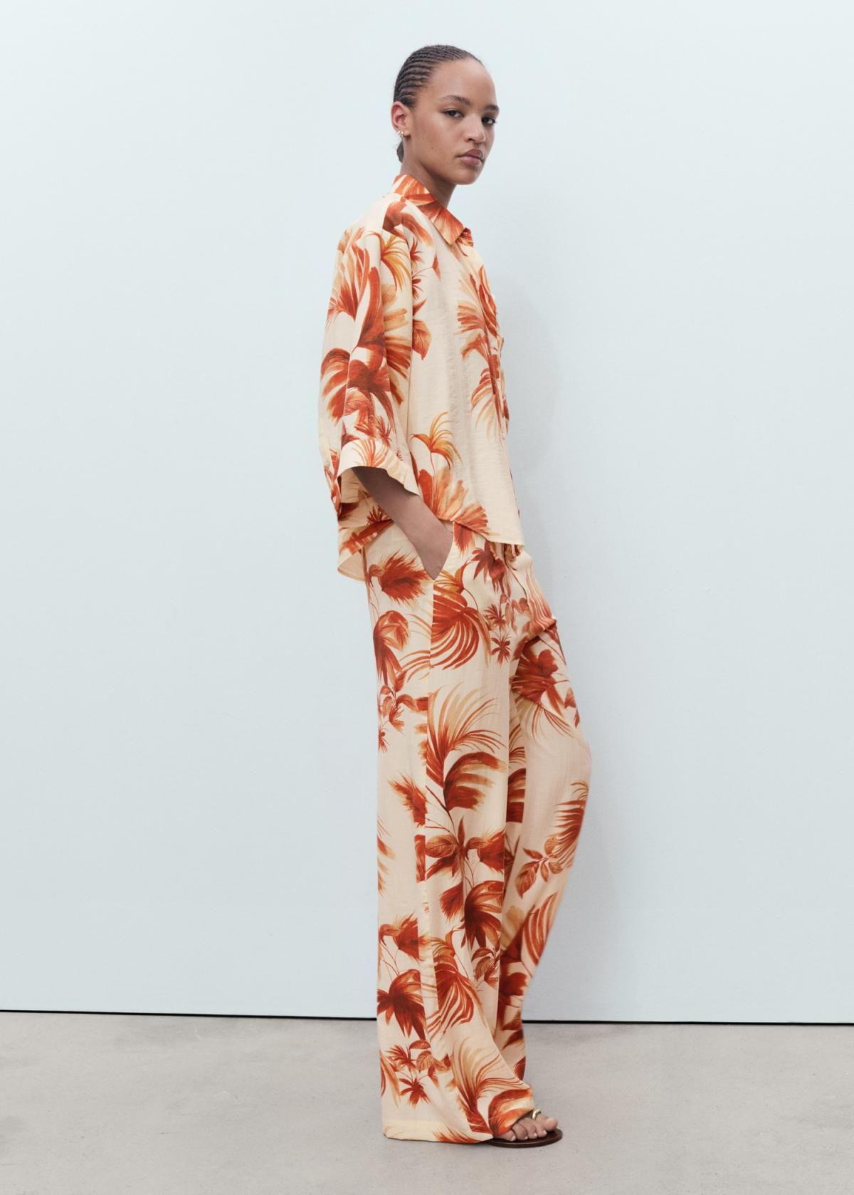 망고 트로피컬 플루이드 와이드 팬츠 17082907 BLANCO ROTO - 상세 이미지 2