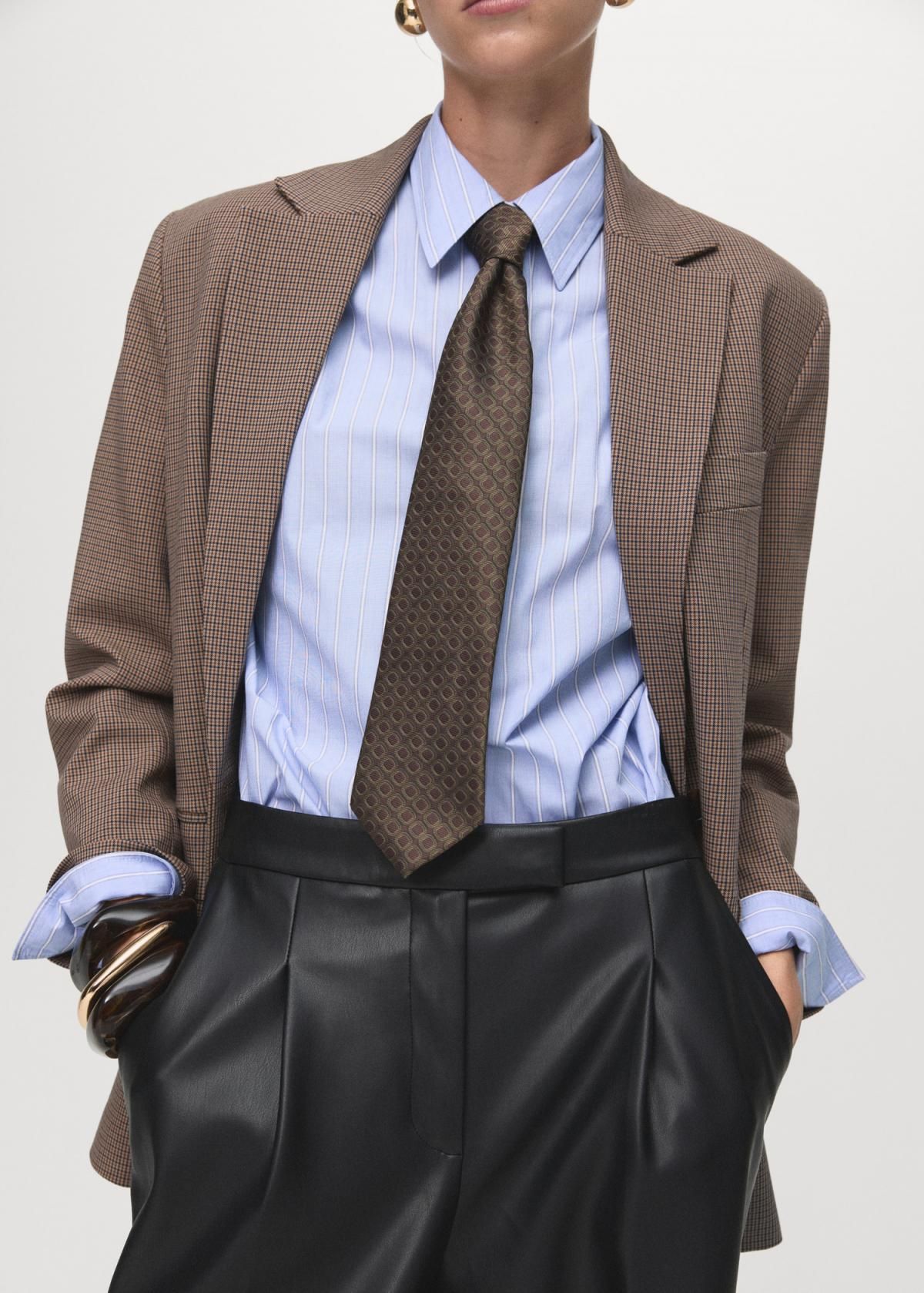 망고 페이크 레더 하이엔드 와이드 팬츠 17085976 NEGRO - 상세 이미지 5