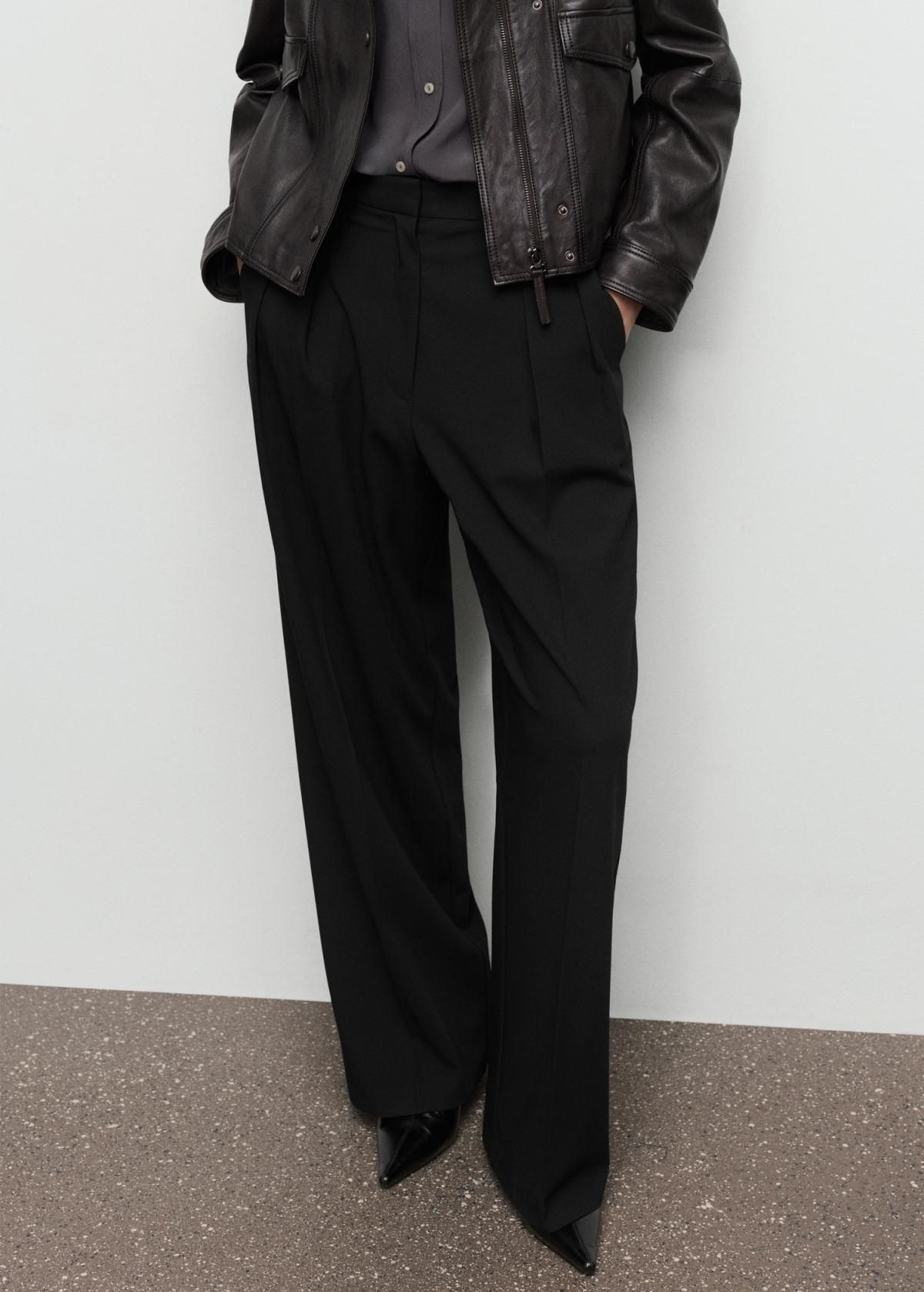 망고 테일러드 와이드 핀턱 미드라이즈 슬랙스 팬츠 17067895 NEGRO - 상품 이미지