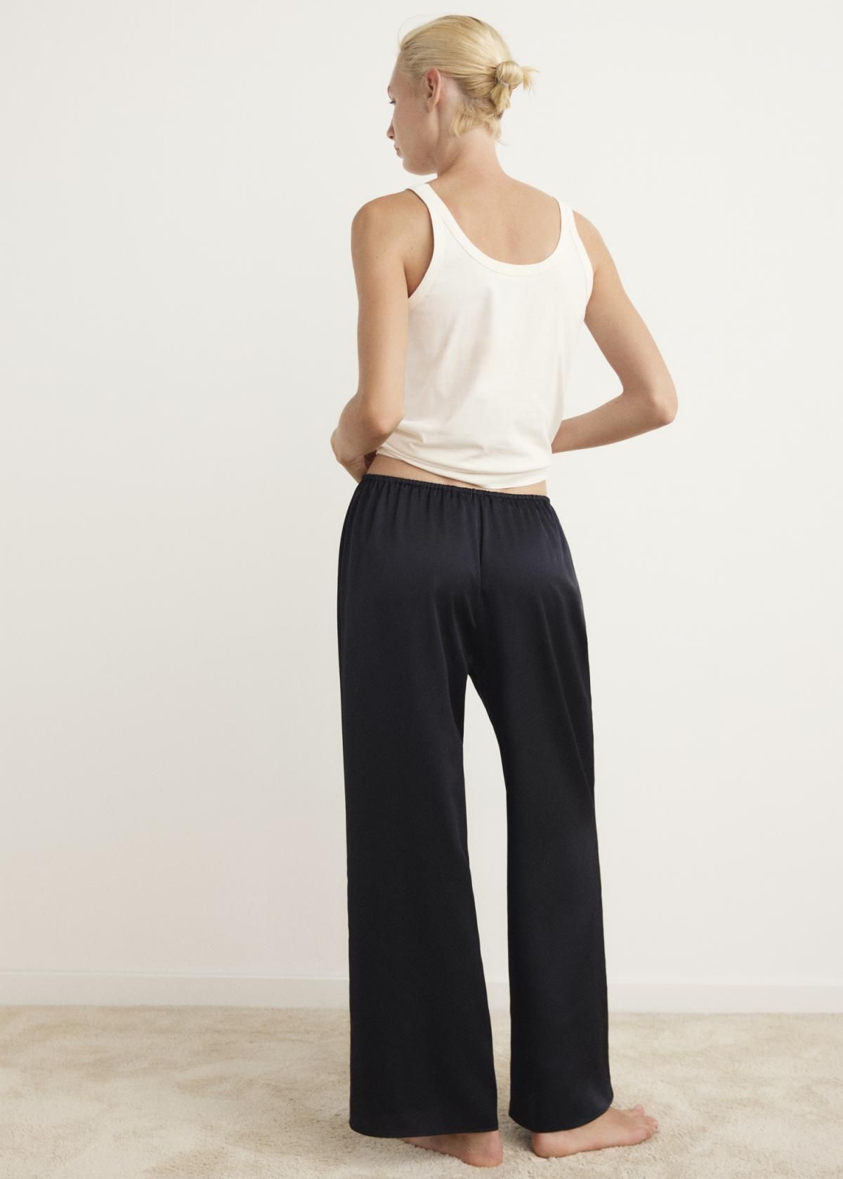 망고 새틴 와이드핏 밴딩 롱 팬츠 17077127 GRIS ANTRACITA - 상세 이미지 3