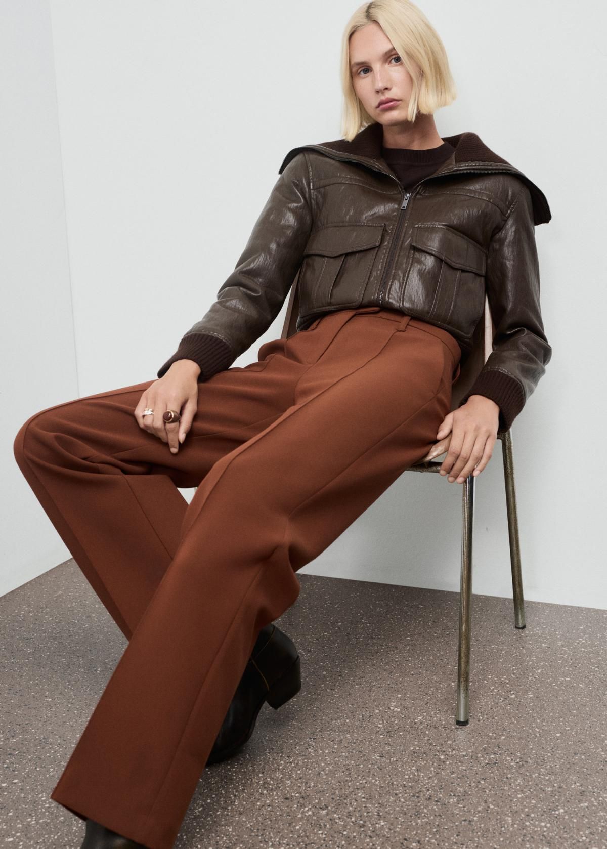 망고 테일러드 브라운 스트레이트 슬랙스 팬츠 17017913 ROJO ANARANJADO - 상세 이미지 4