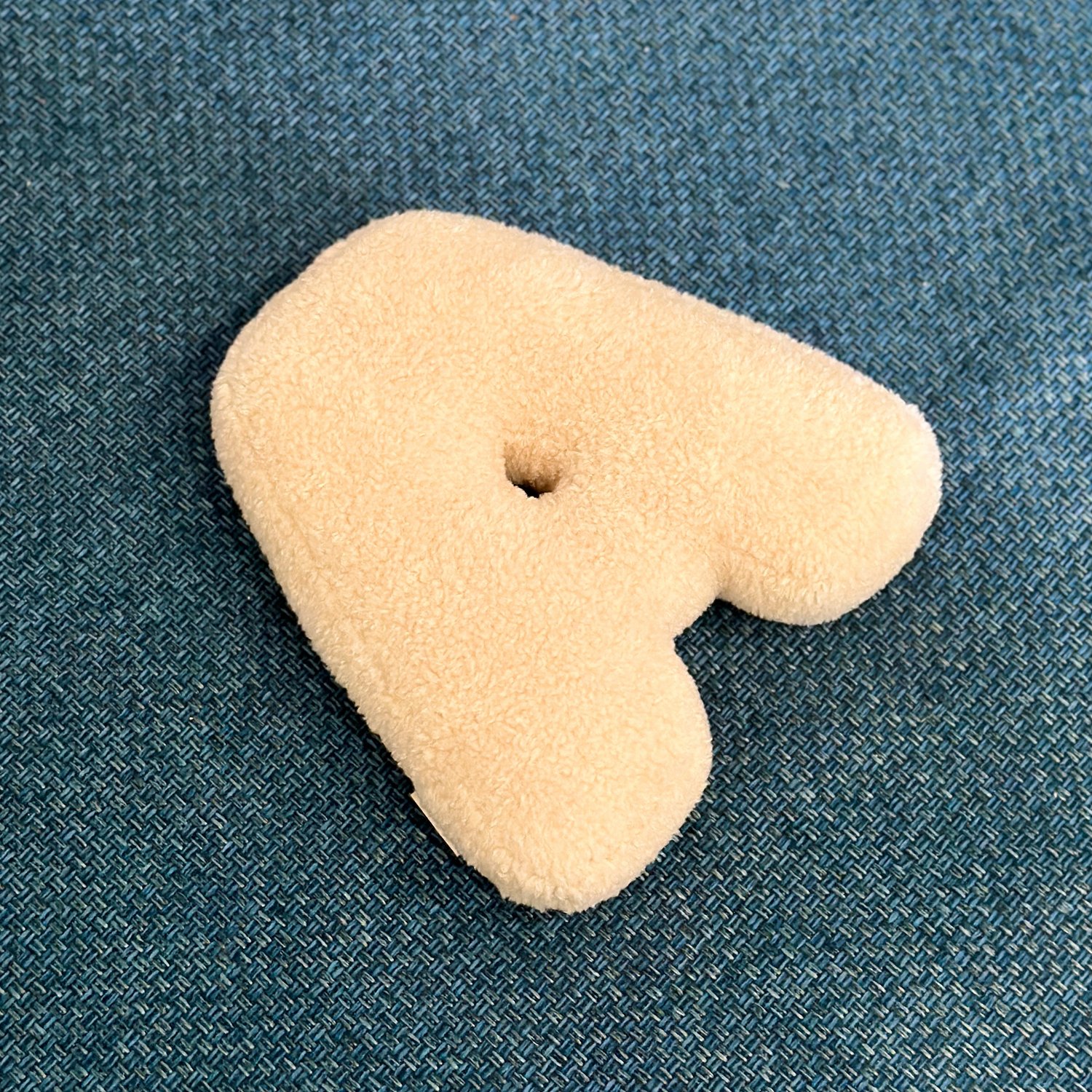 몽셰 이니셜 알파벳 쿠션 A Initial Cushion