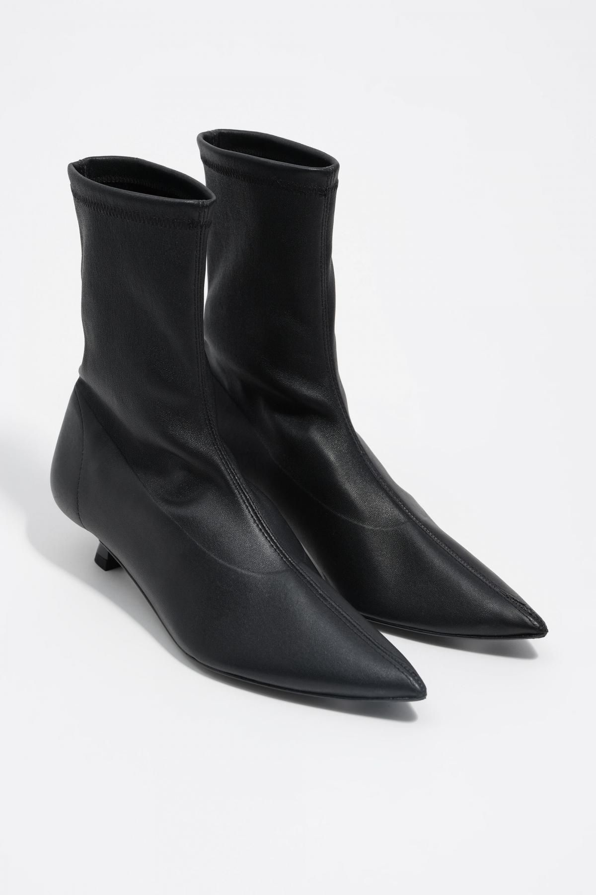 빔바이롤라 테크니컬 엘라스틱 블랙 레더 앵클부츠 252BZ0643.10000 BLACK - 상세 이미지 2