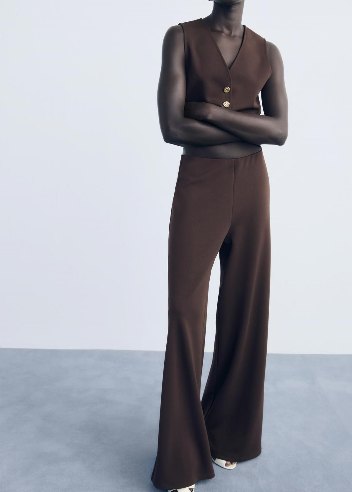 망고 스트레치 하이웨이스트 스트레이트 슬랙스 팬츠 17084445 MARRON - 상품 이미지