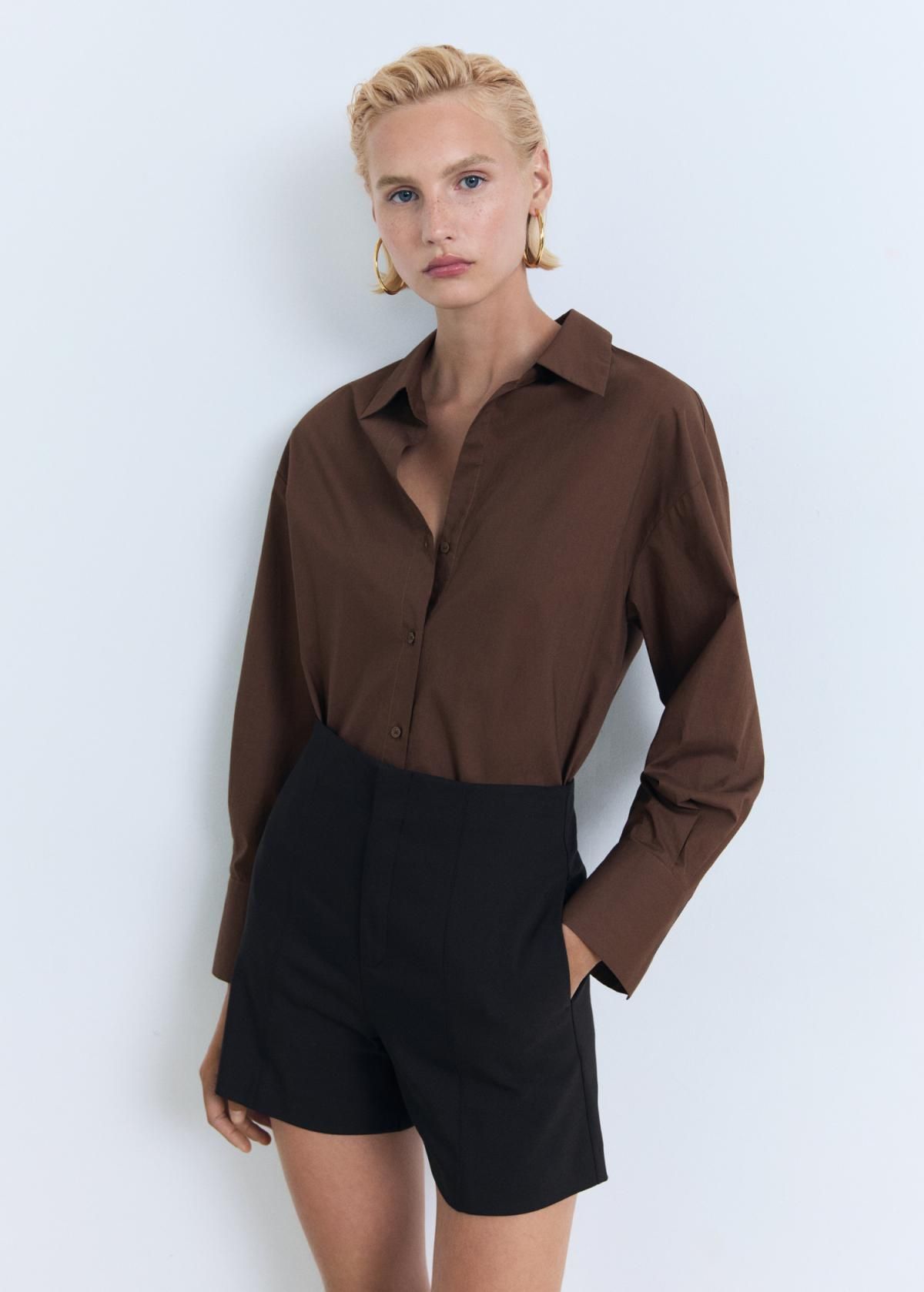 망고 하이웨이스트 오피스 테일러드 쇼츠 17081155 NEGRO - 상세 이미지 2