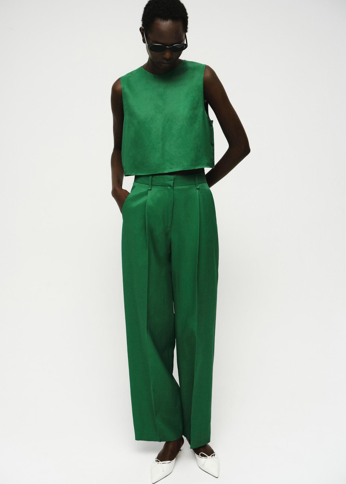망고 테일러드 그린 린넨믹스 스트레이트 슬랙스 팬츠 17094134 VERDE - 상세 이미지 3