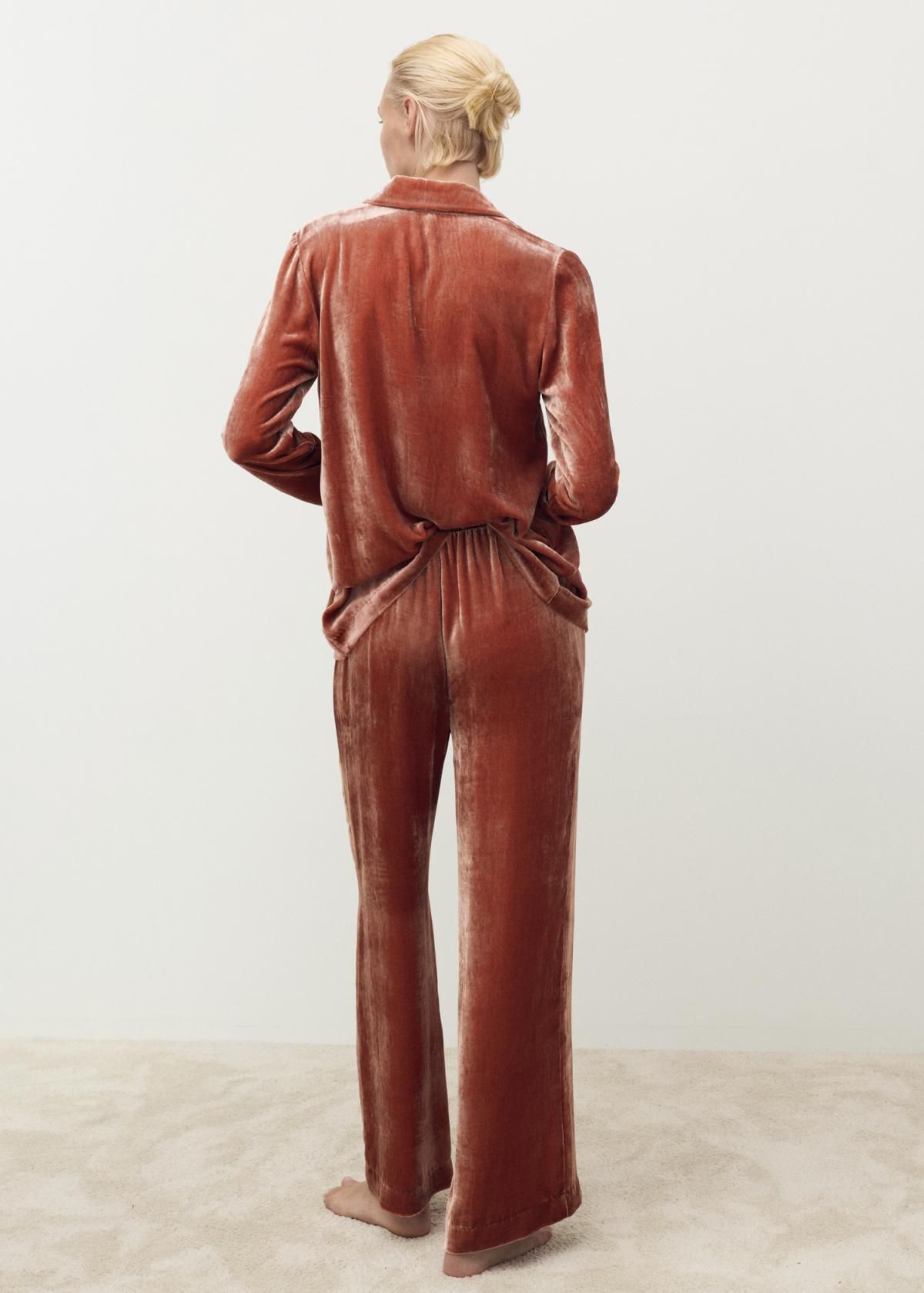 망고 벨벳 테크니컬 세미와이드 팬츠 17014114 NARANJA TOSTADO - 상세 이미지 3