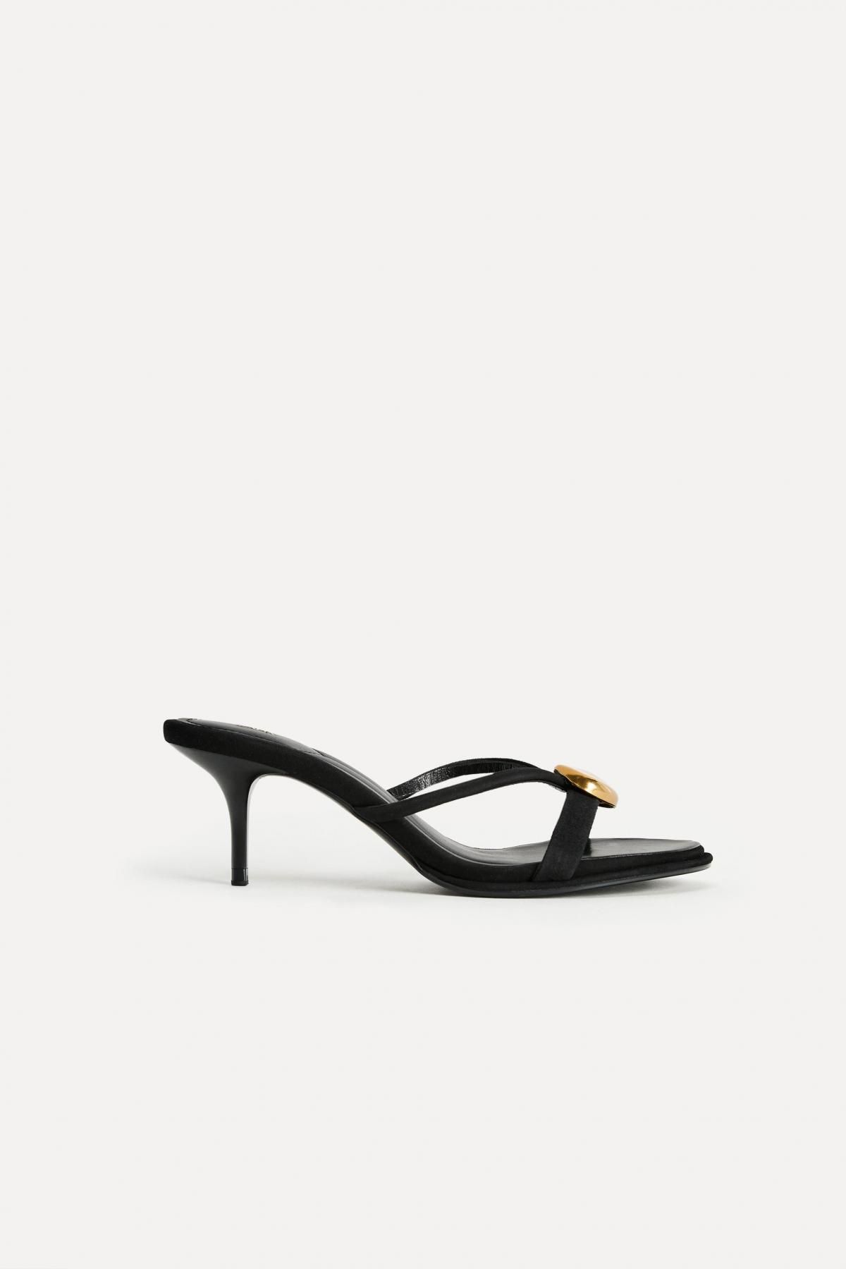 자라 메탈 디테일 레더 스트랩 미들힐 샌들 2996/510 BLACK - 메인 이미지