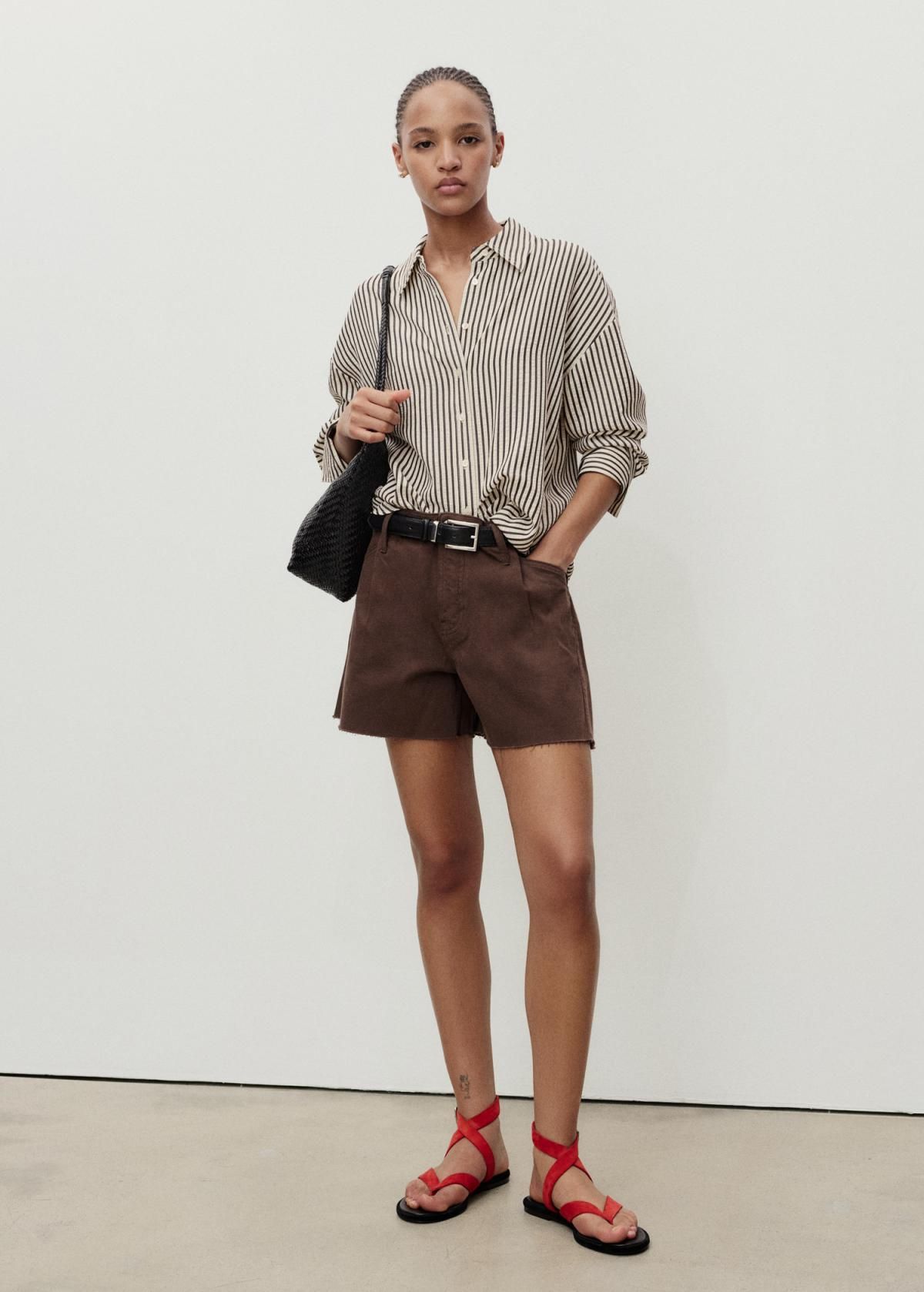 망고 미니멀 데님 컷오프 핀턱 하프팬츠 17012903 CHOCOLATE - 상세 이미지 3