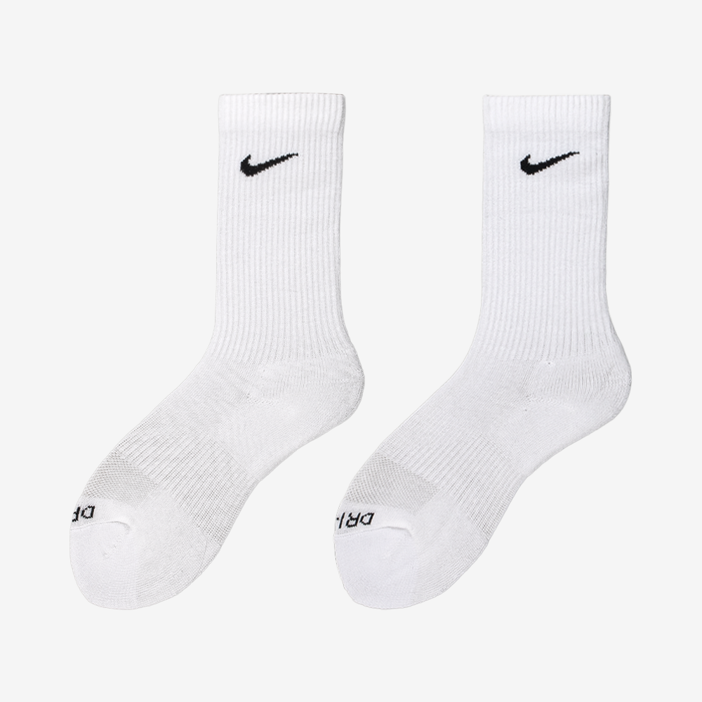 나이키 에브리데이 스우시 장목 양말 6팩 SX6897-100