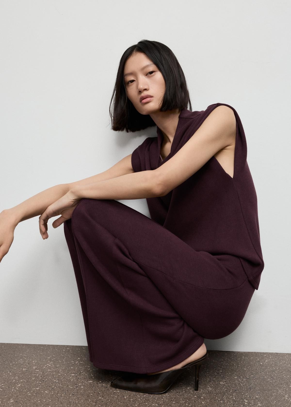 망고 모던 스트레이트핏 엘라스틱 웨이스트 롱 팬츠 17027803 BURDEOS - 상세 이미지 4