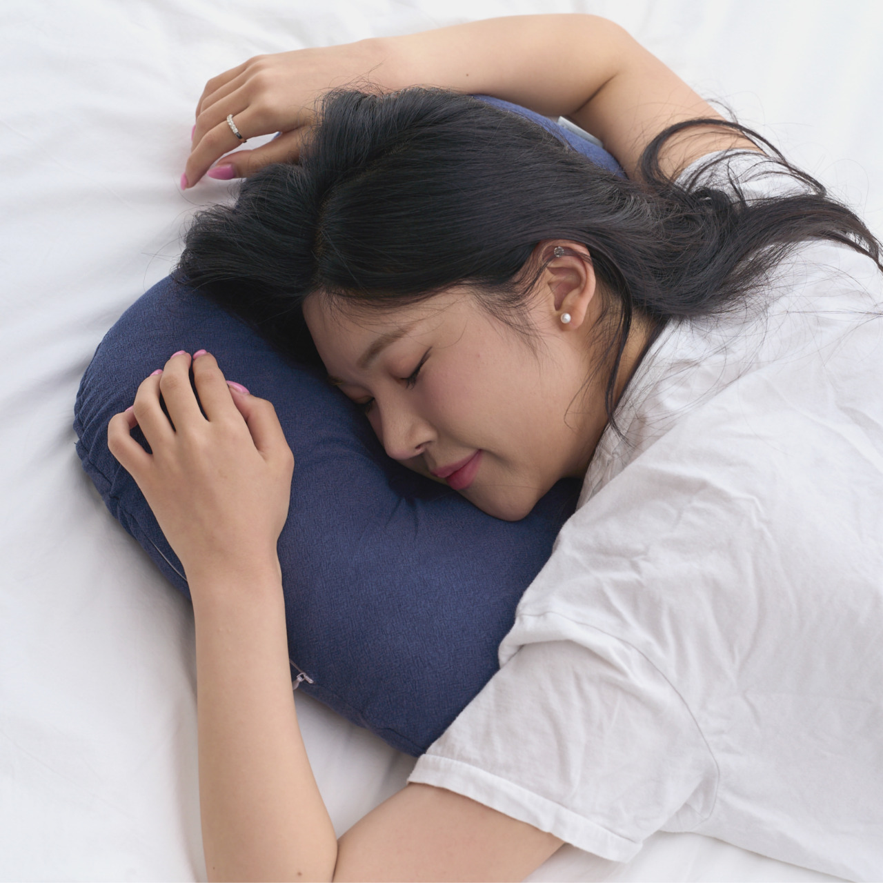 낮은 귀편한 경추베개 항균에 다용도로 경추와 허리용 사용하는 베개 M L 이미지 7