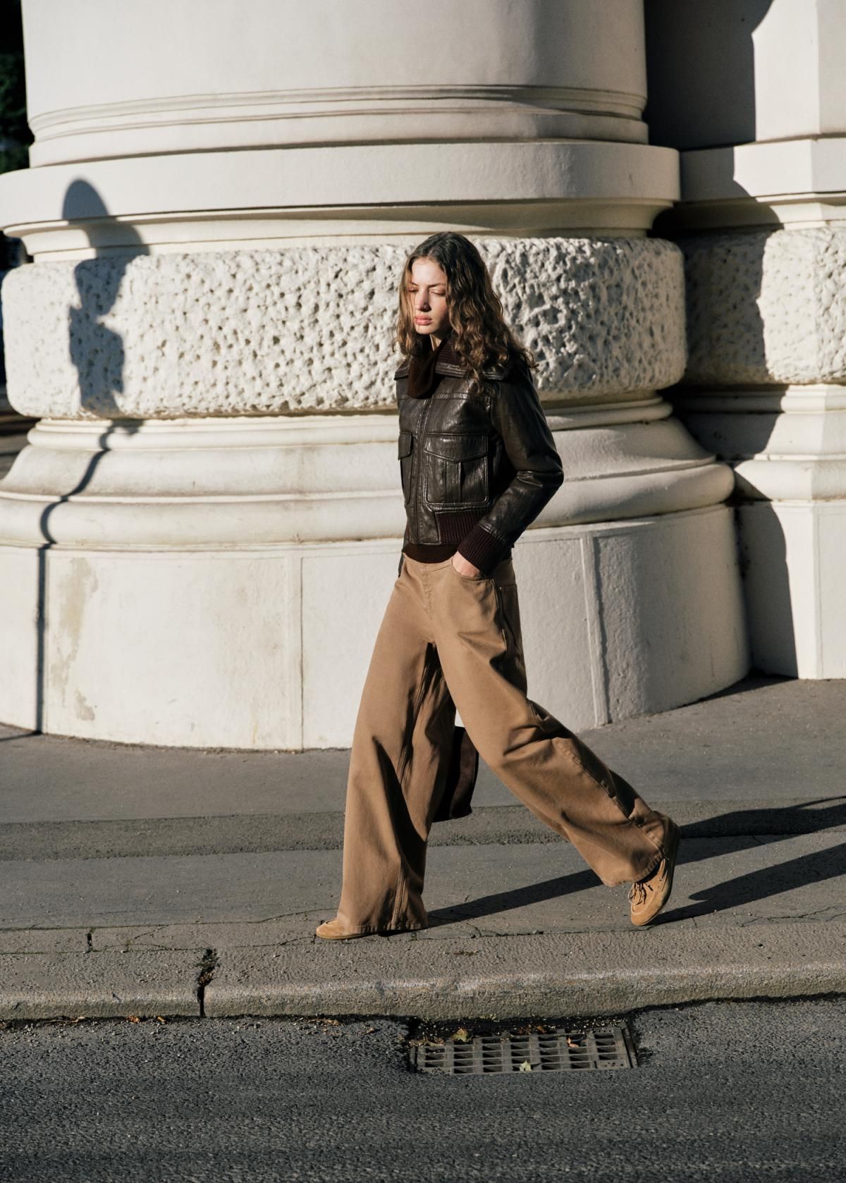 망고 트렌디 와이드핏 루즈 미드웨이스트 데님 팬츠 17025828 CARAMELO - 상세 이미지 2