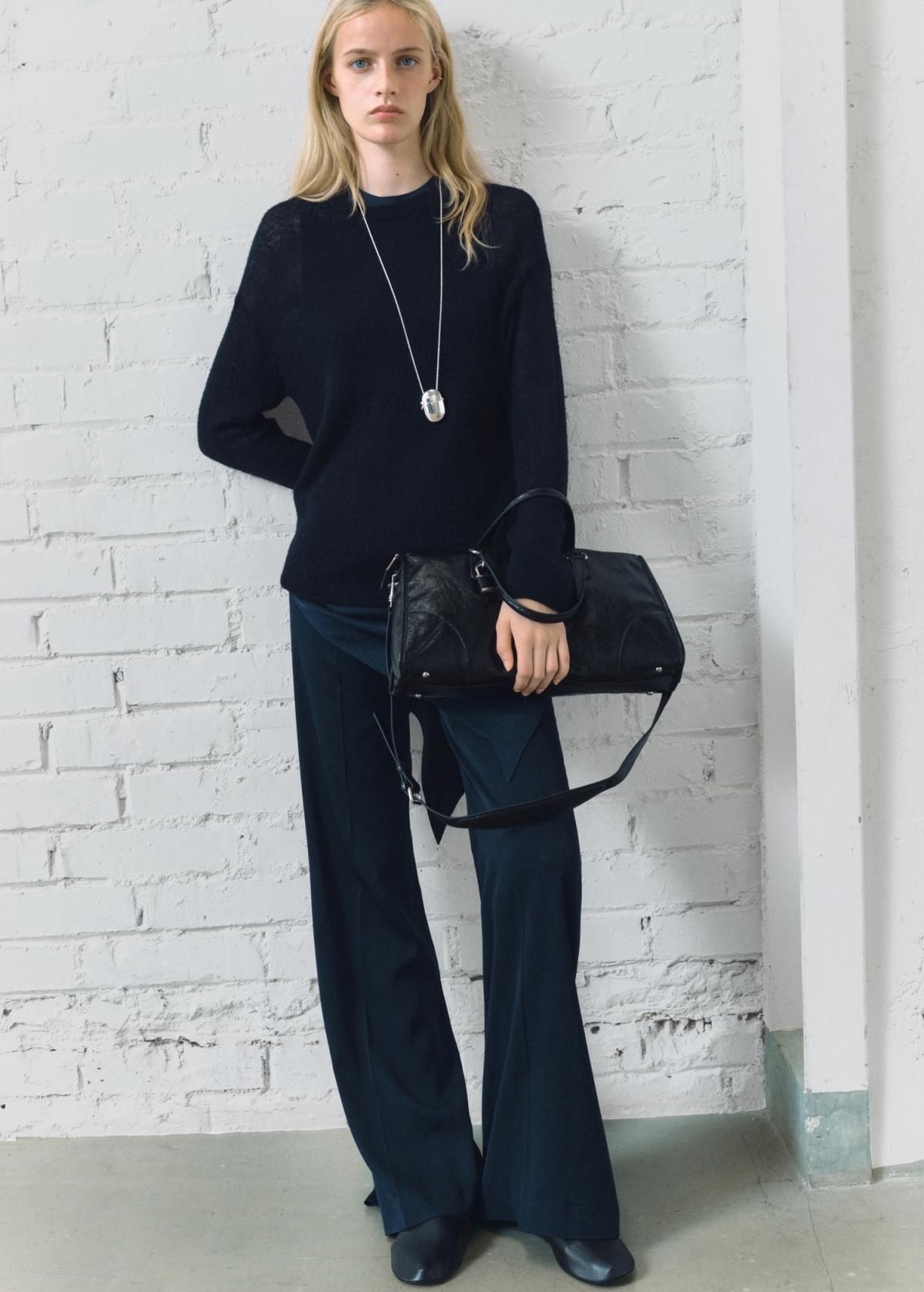 망고 하이웨이스트 플레어 롱 슬랙스 팬츠 17014149 AZUL MARINO - 상세 이미지 2