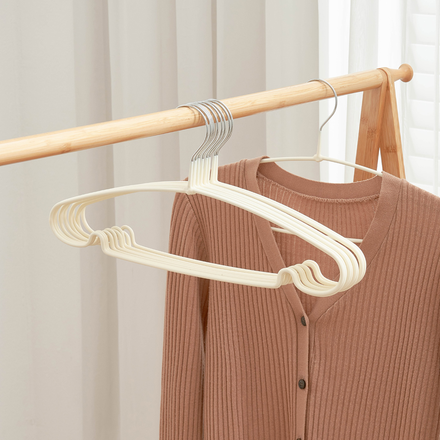 얼라이브즈 슬림형 논슬립 어깨뿔방지 멀티 코팅 라운드 니트 옷걸이 - 그레이, 40개