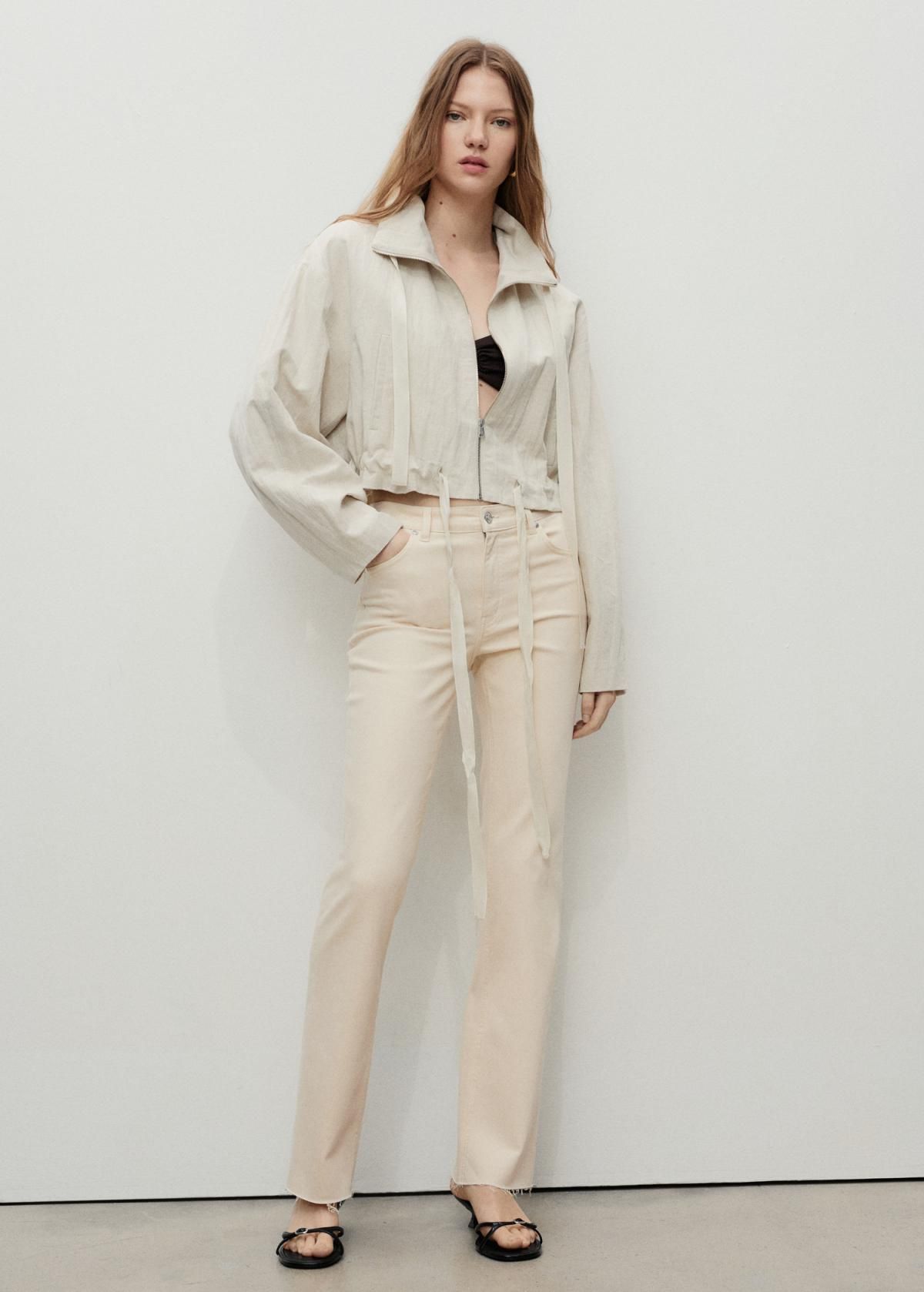 망고 크롭 플레어 데님 하이웨이스트 팬츠 17001235 CRUDO - 상세 이미지 2